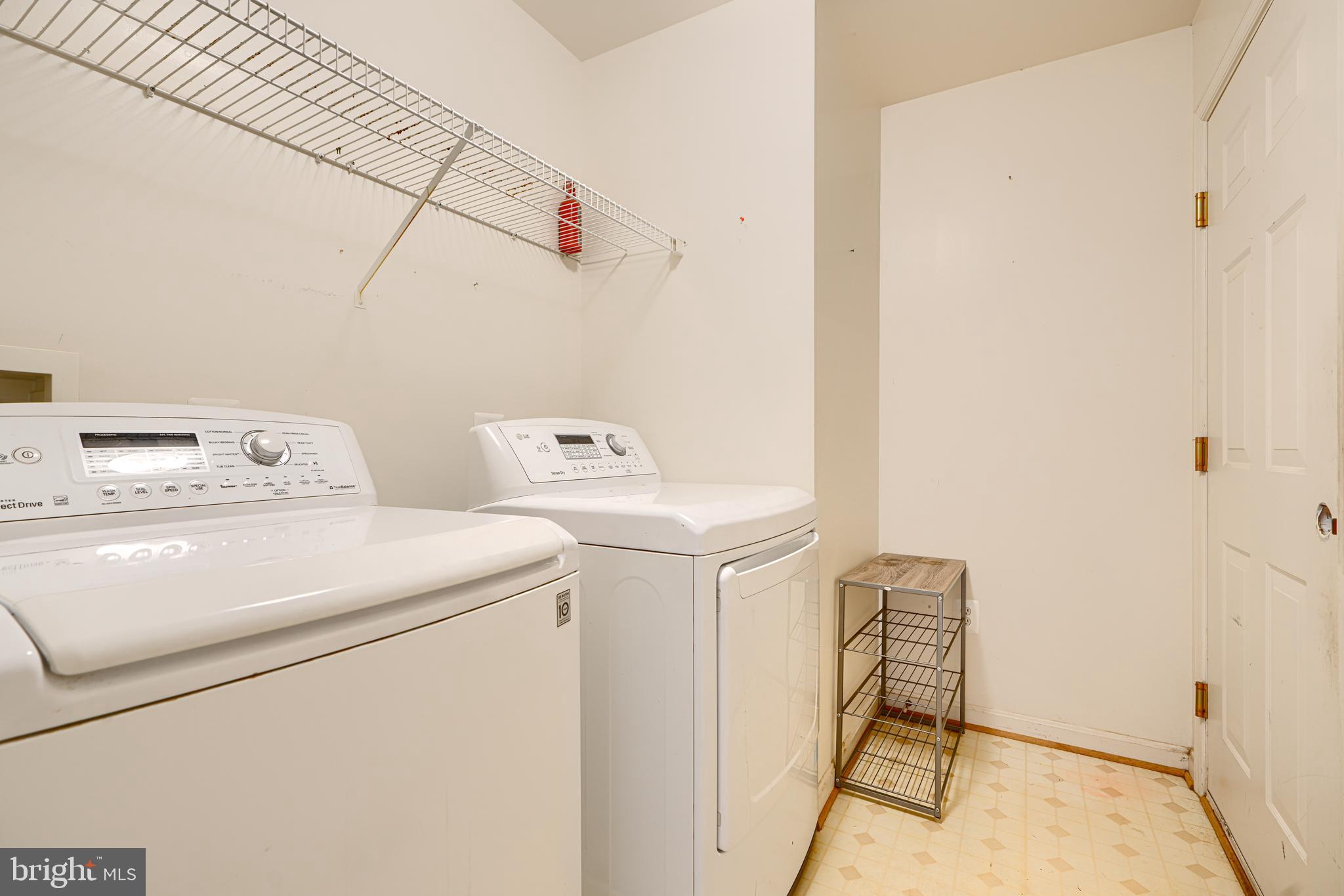 MALLARD ESTATES - Residential