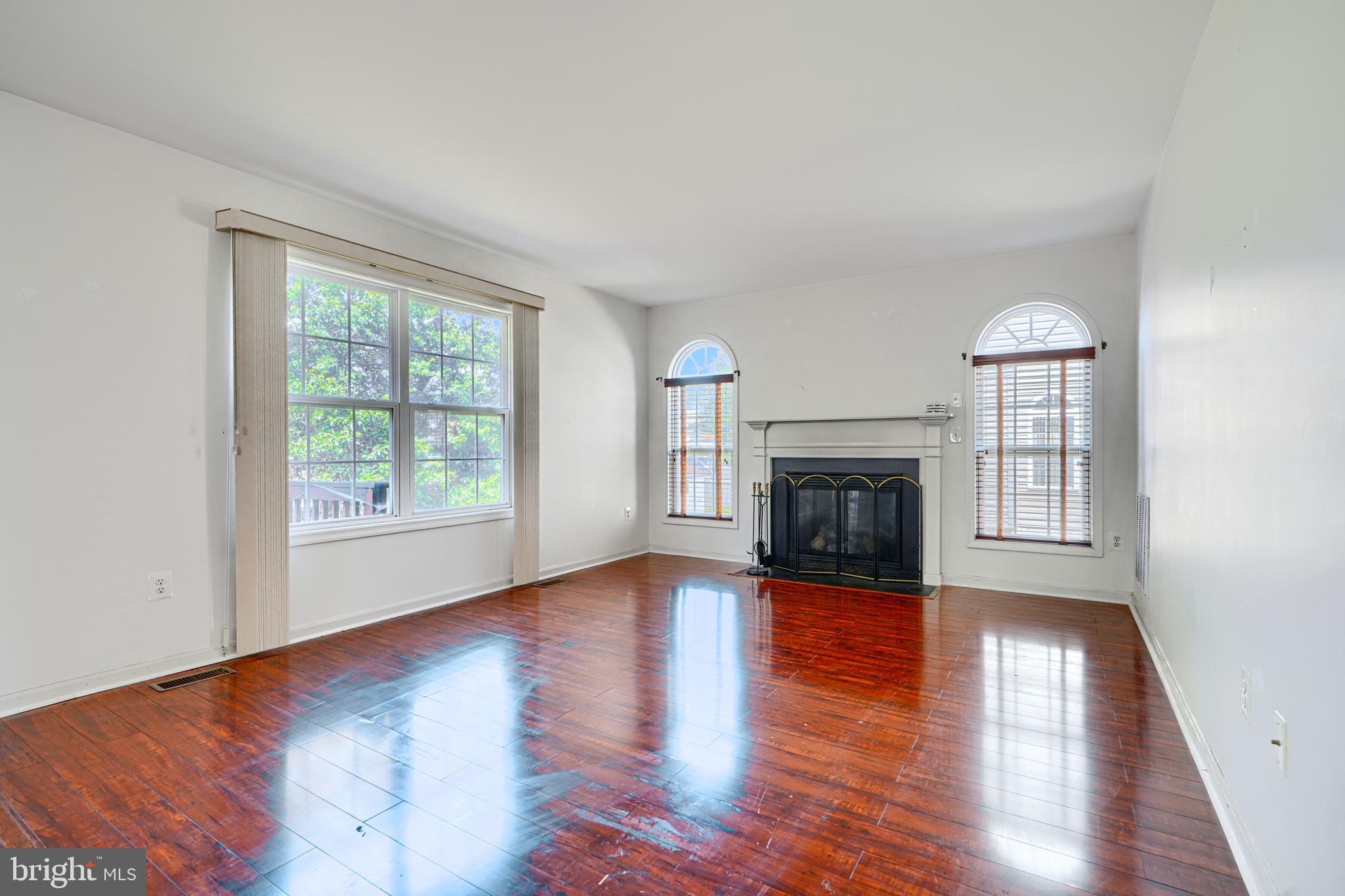 MALLARD ESTATES - Residential