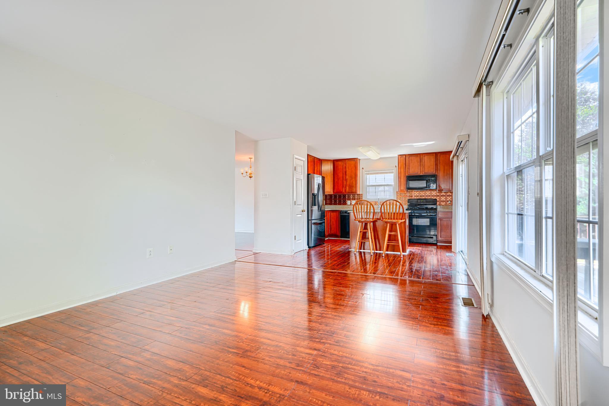 MALLARD ESTATES - Residential