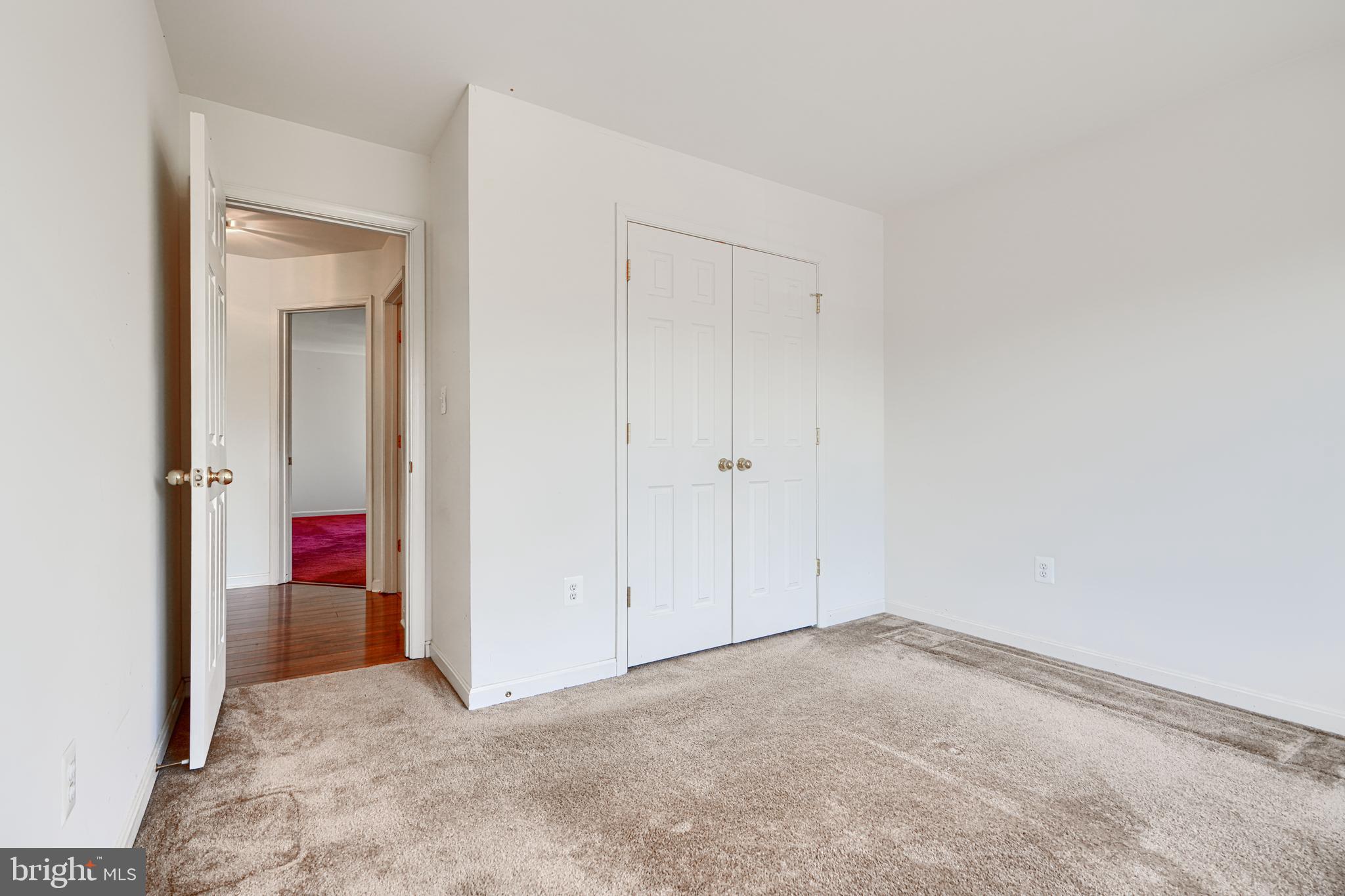 MALLARD ESTATES - Residential