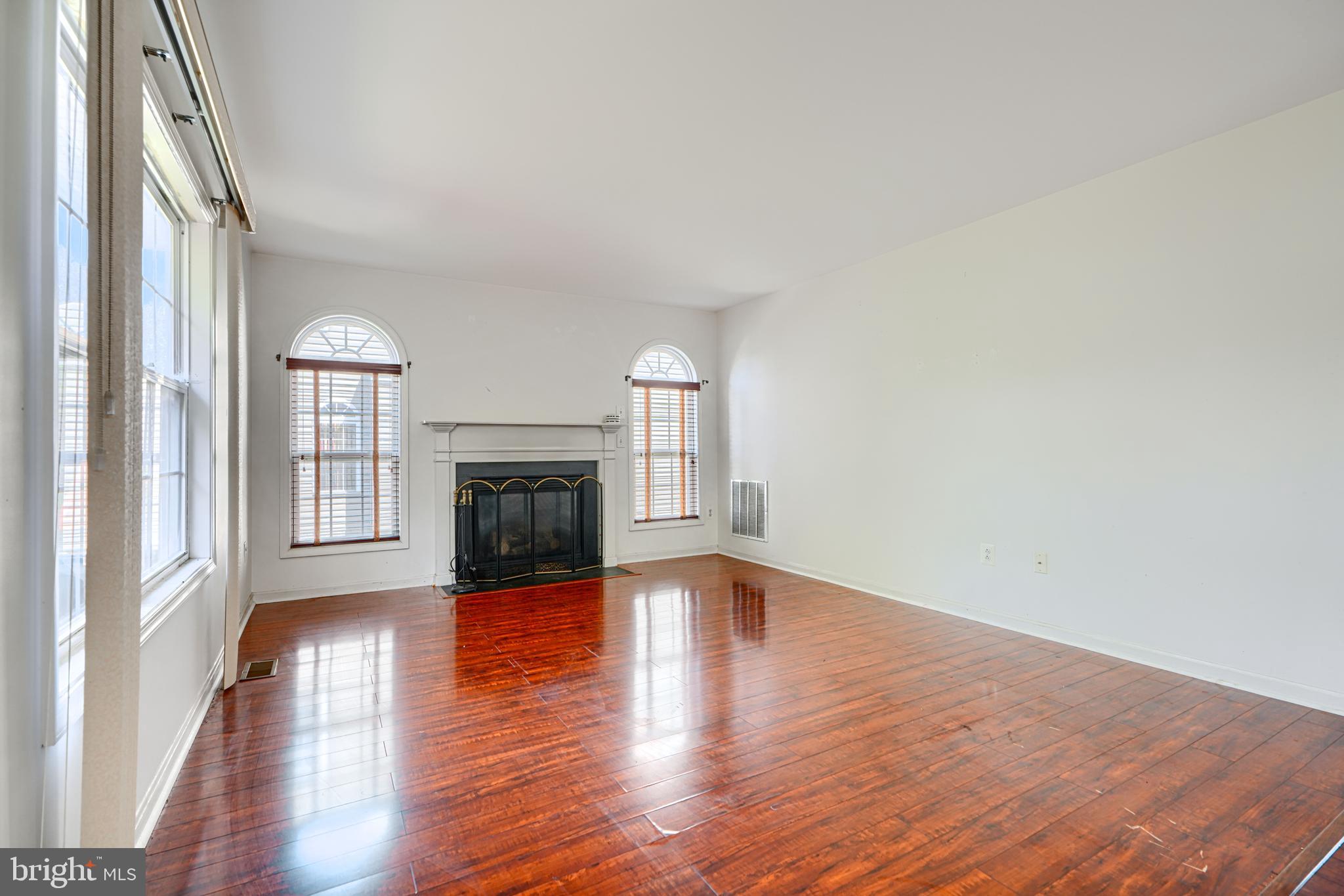 MALLARD ESTATES - Residential