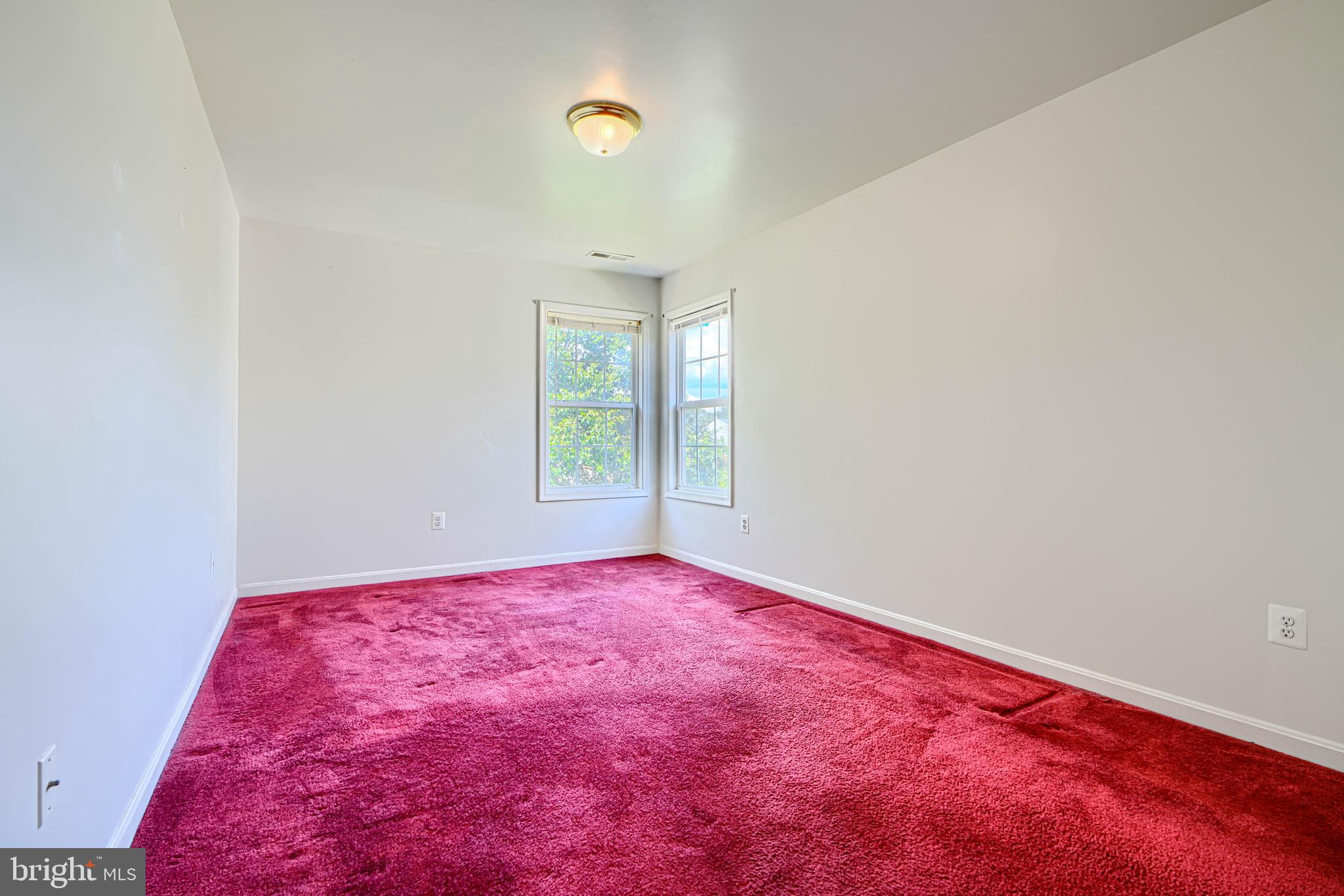 MALLARD ESTATES - Residential