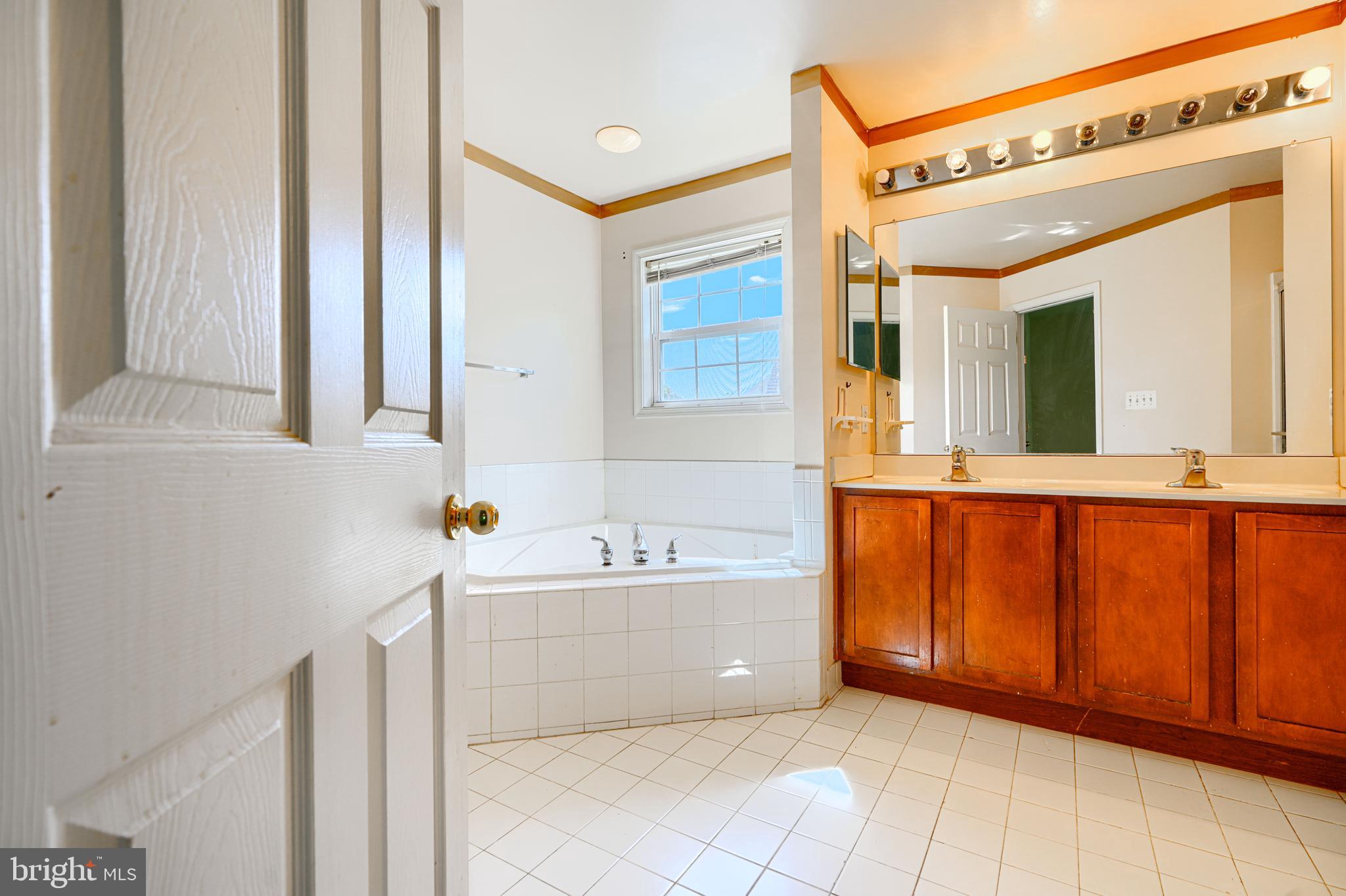 MALLARD ESTATES - Residential