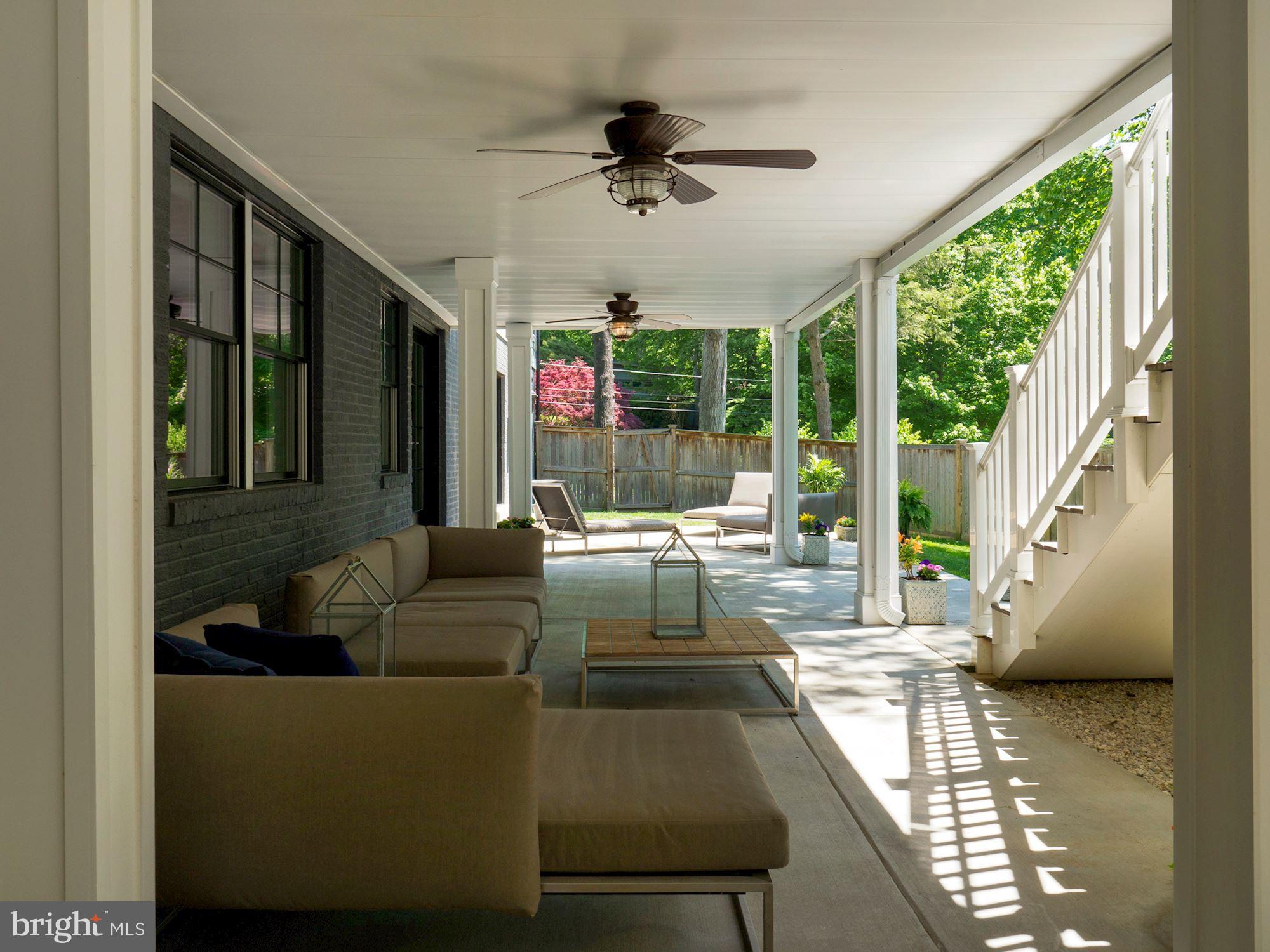 BANNOCKBURN ESTATES - Residential