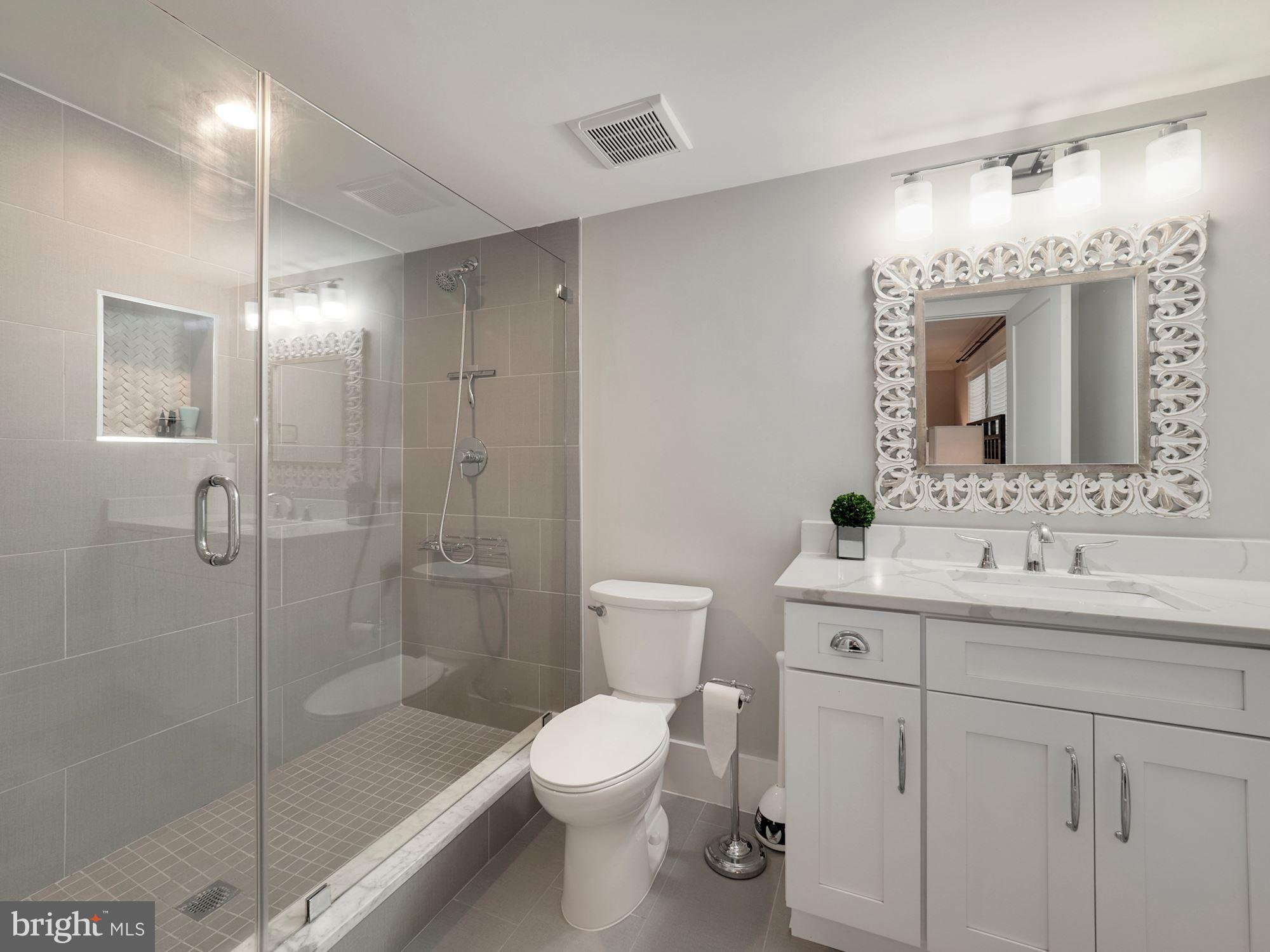 BANNOCKBURN ESTATES - Residential