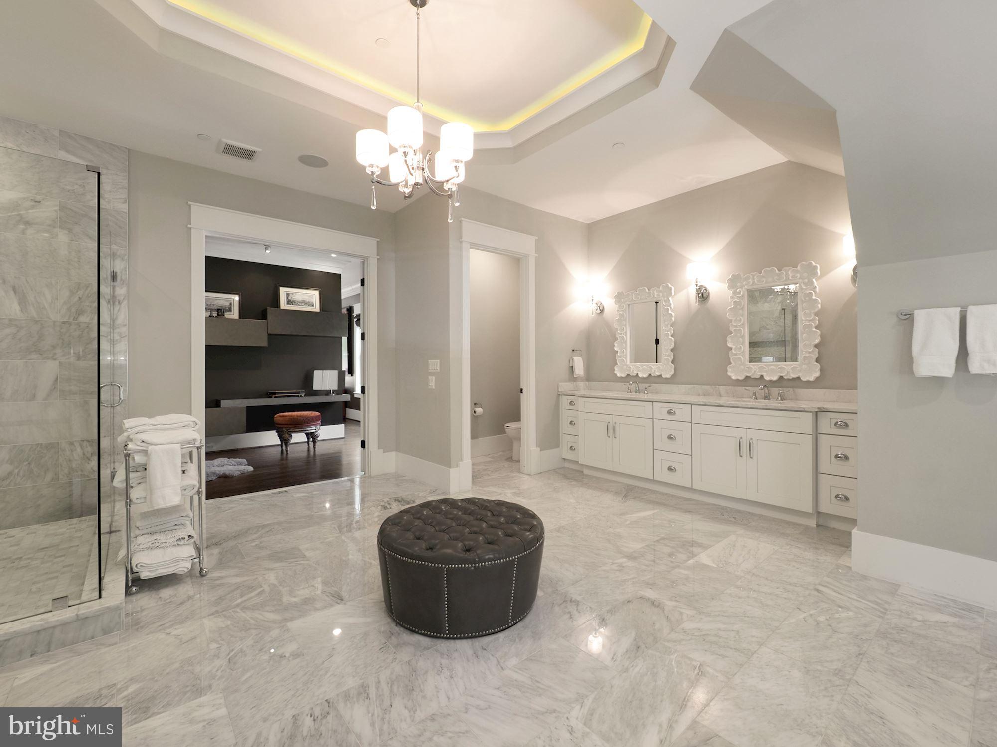 BANNOCKBURN ESTATES - Residential