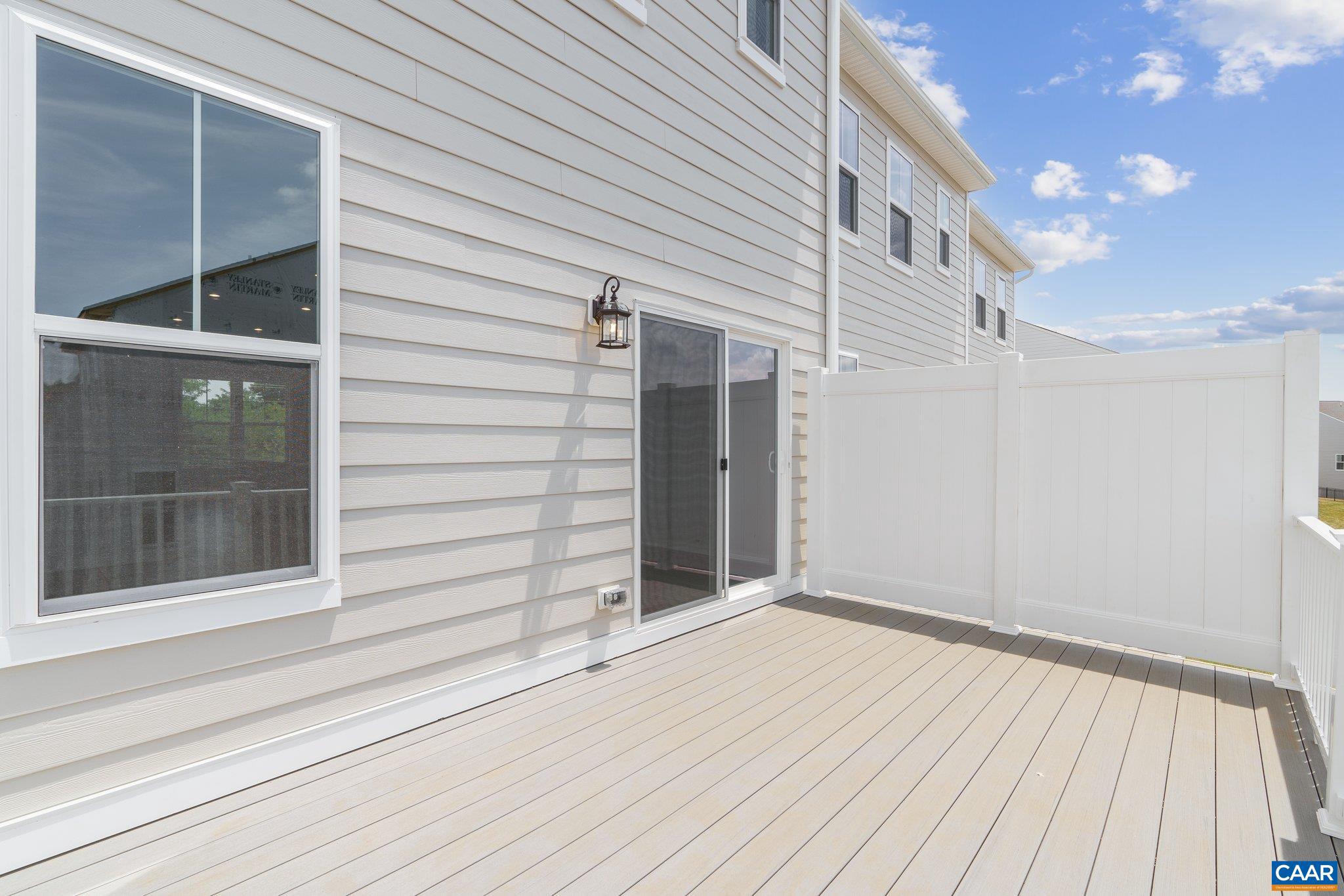 PLEASANT GREEN - Residential