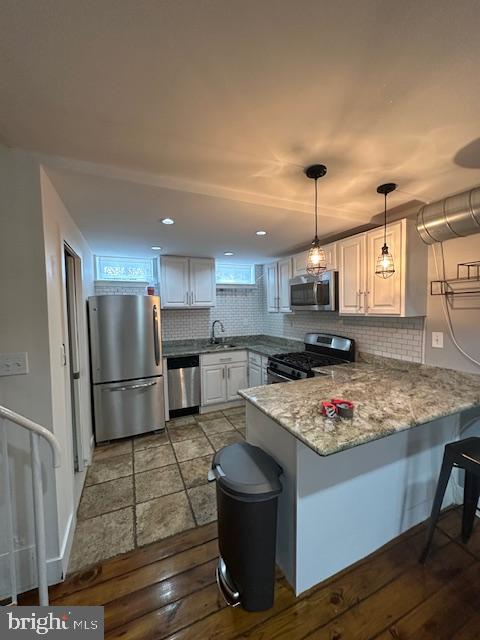 WASHINGTON SQ WEST - Residential Lease