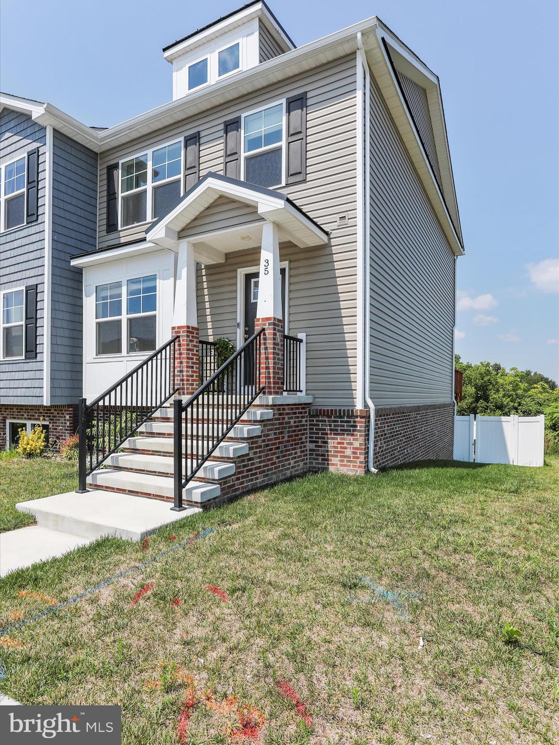 HERITAGE HILLS - Residential