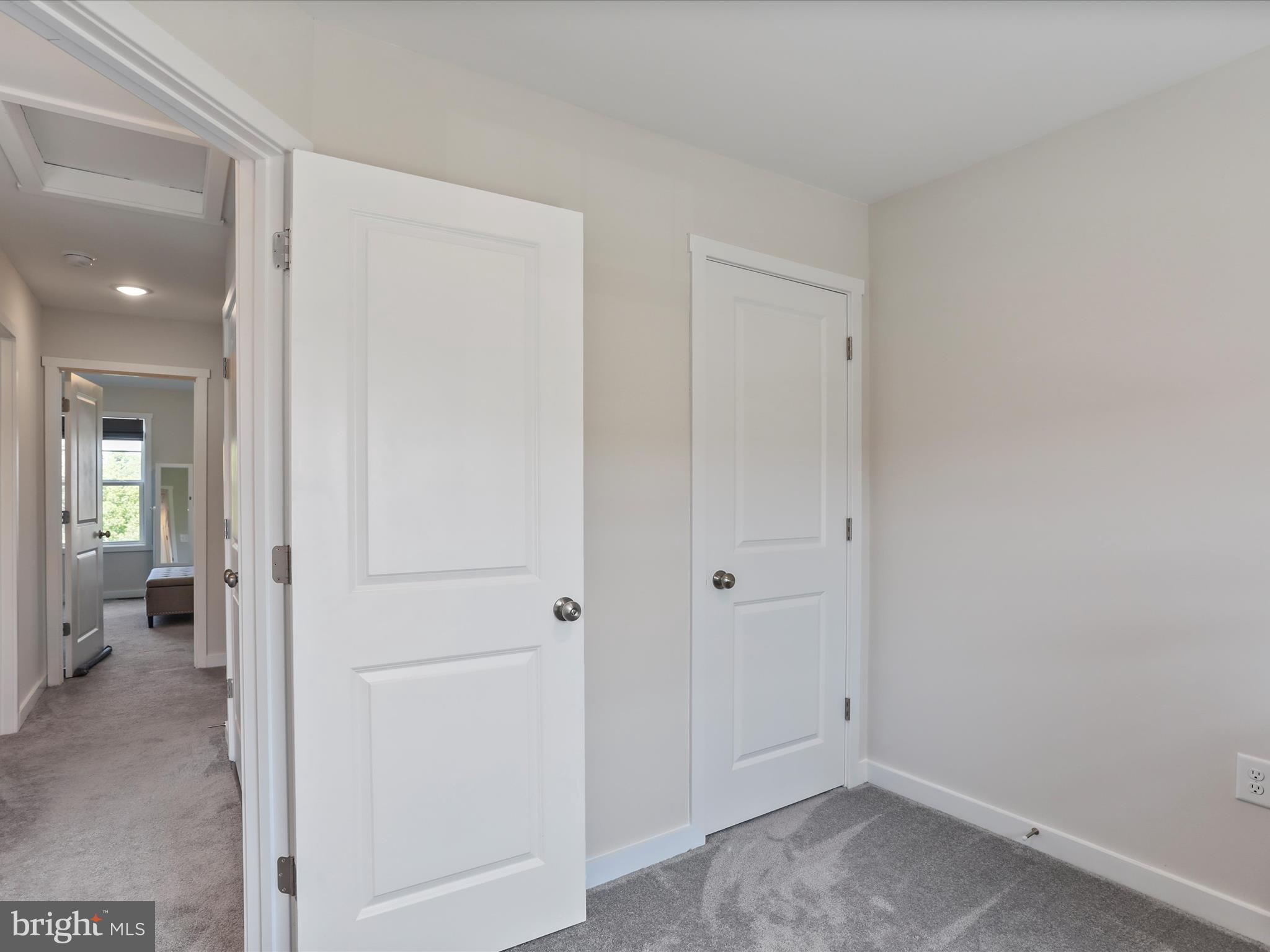 HERITAGE HILLS - Residential