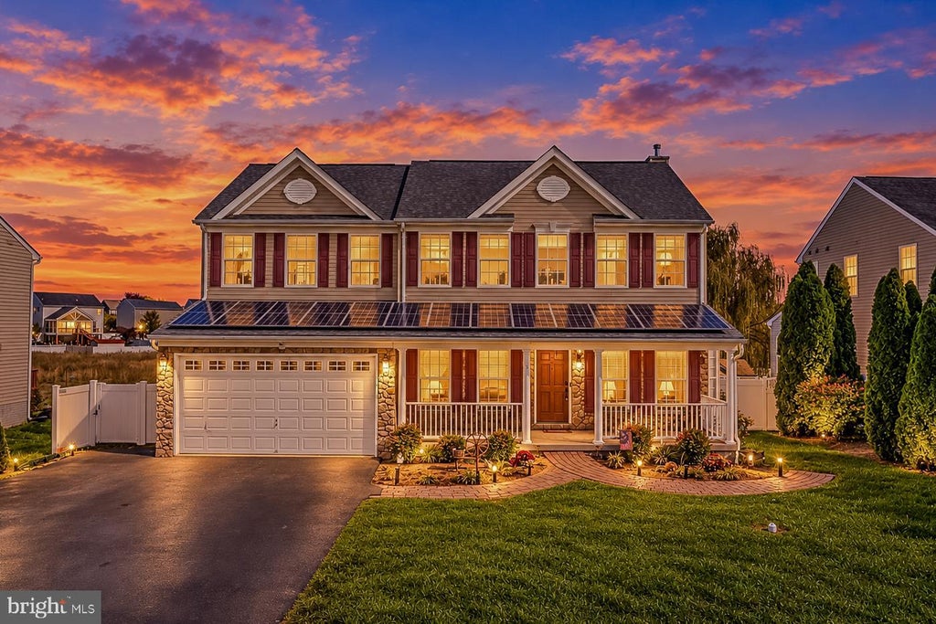Photo of 72 Chandlers Glen Drive, BUNKER HILL, WV 25413 (MLS # WVBE2055396)