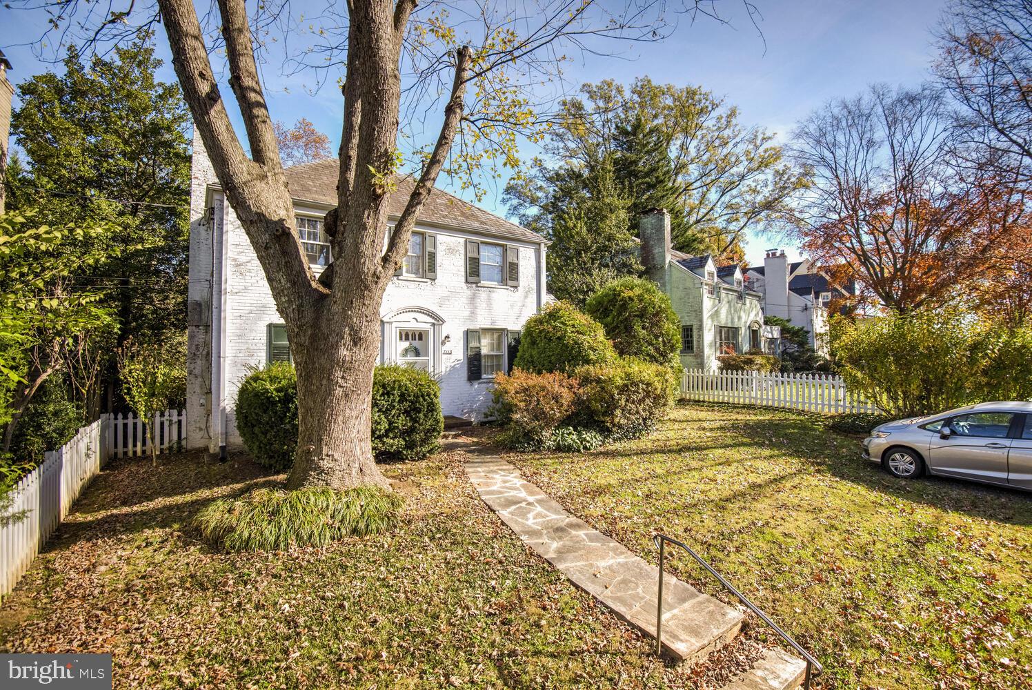 BRADLEY VILLAGE - Residential