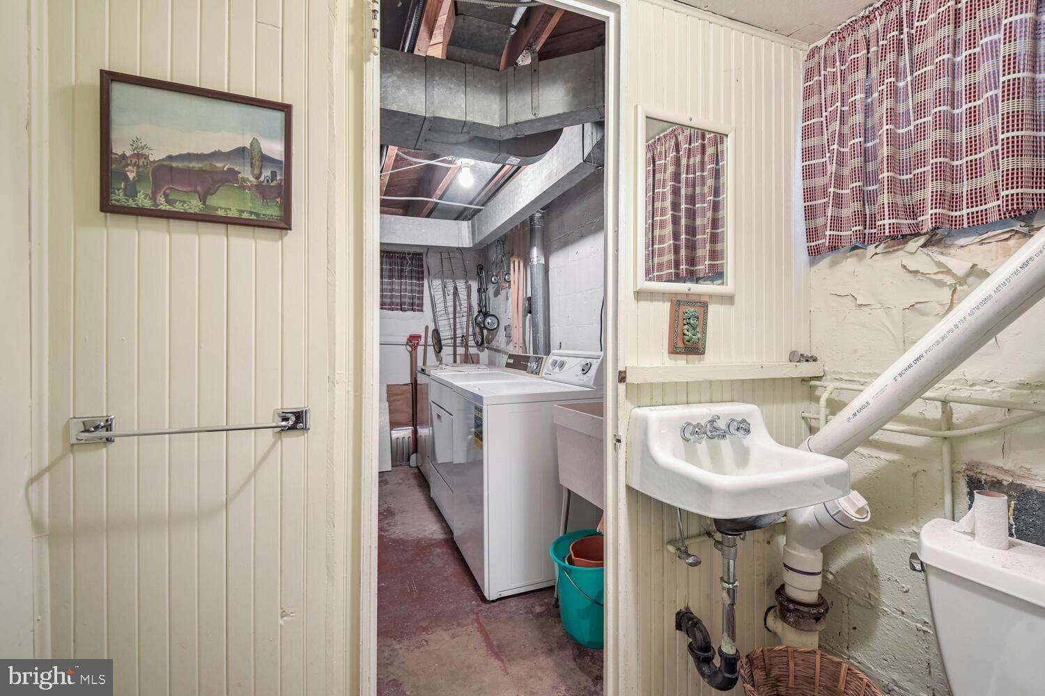 BRADLEY VILLAGE - Residential