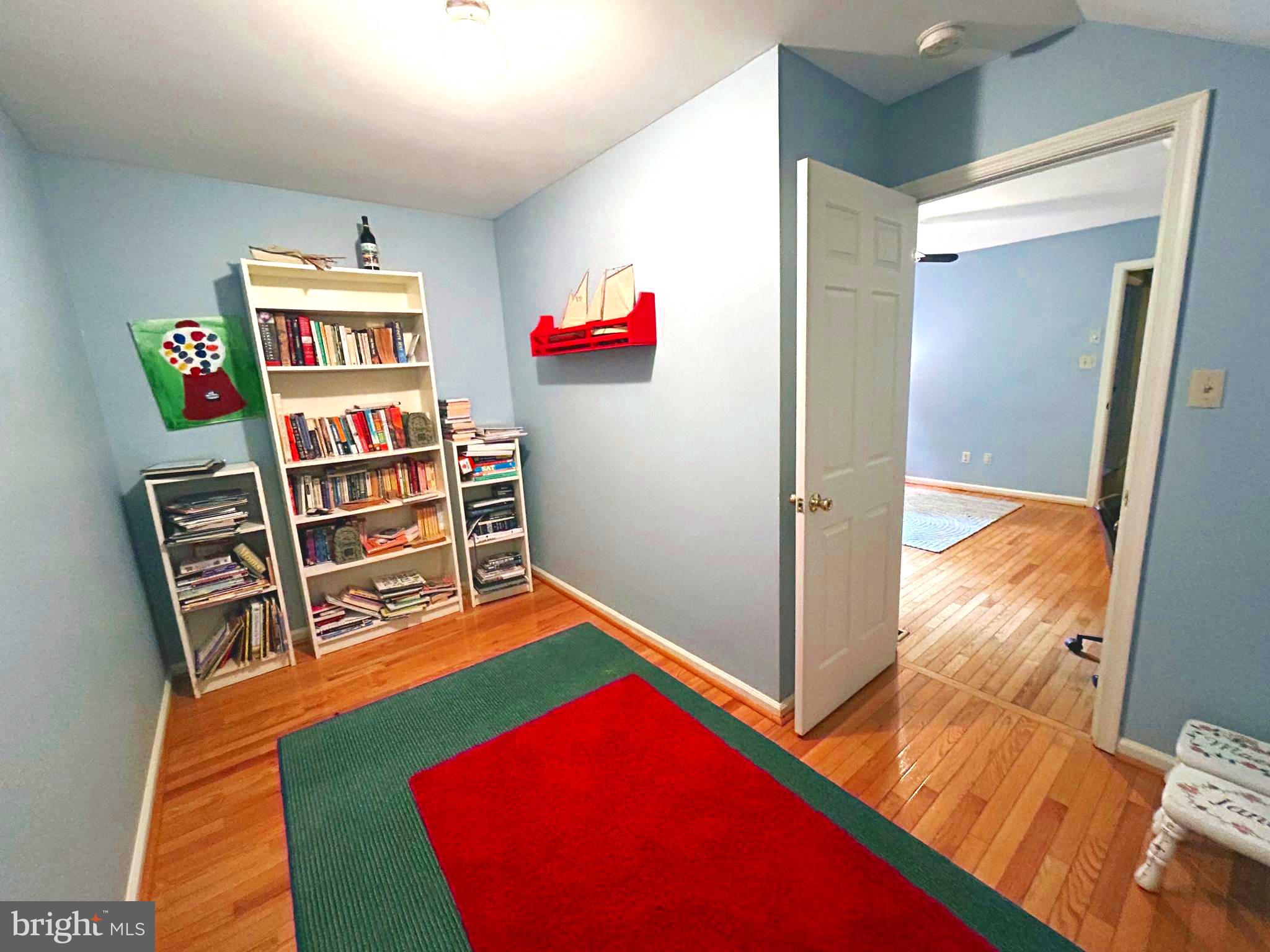 HERON HILL - Residential