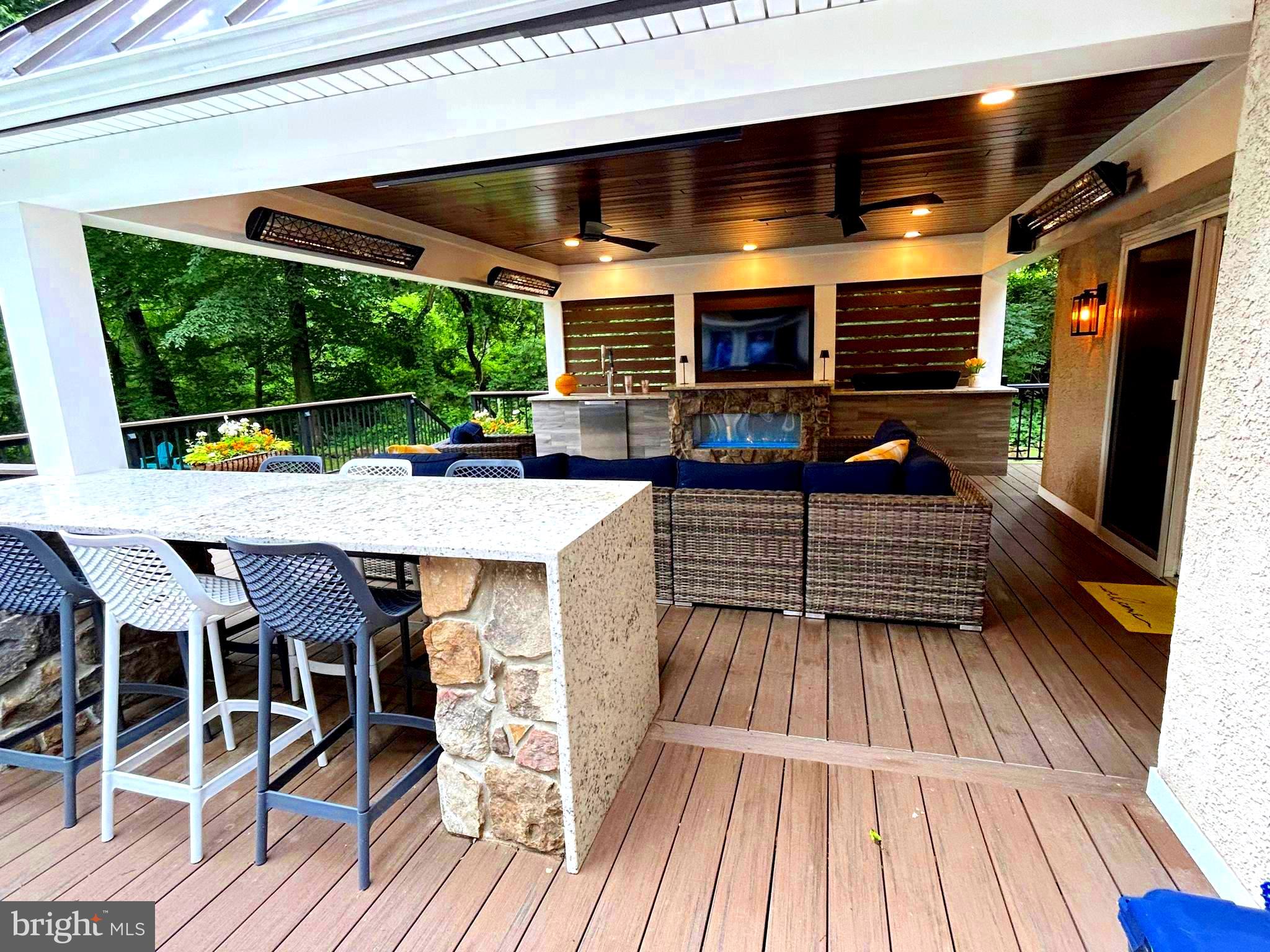 HERON HILL - Residential