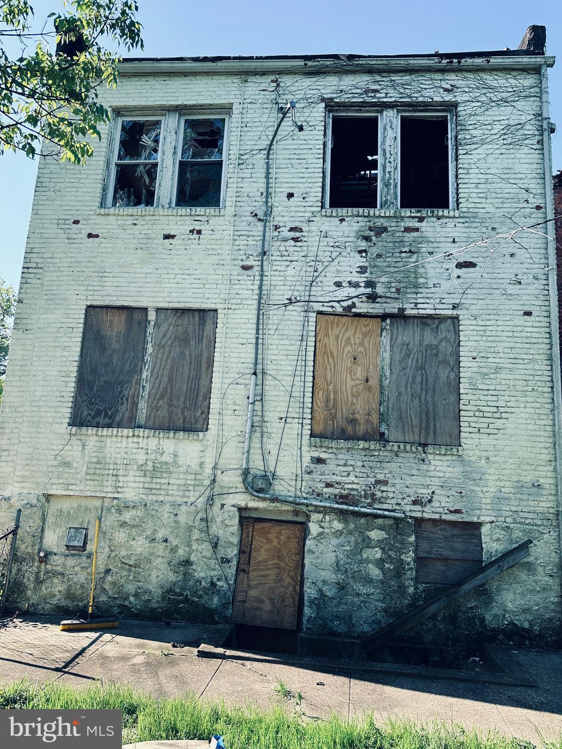 DORCHESTER - Residential