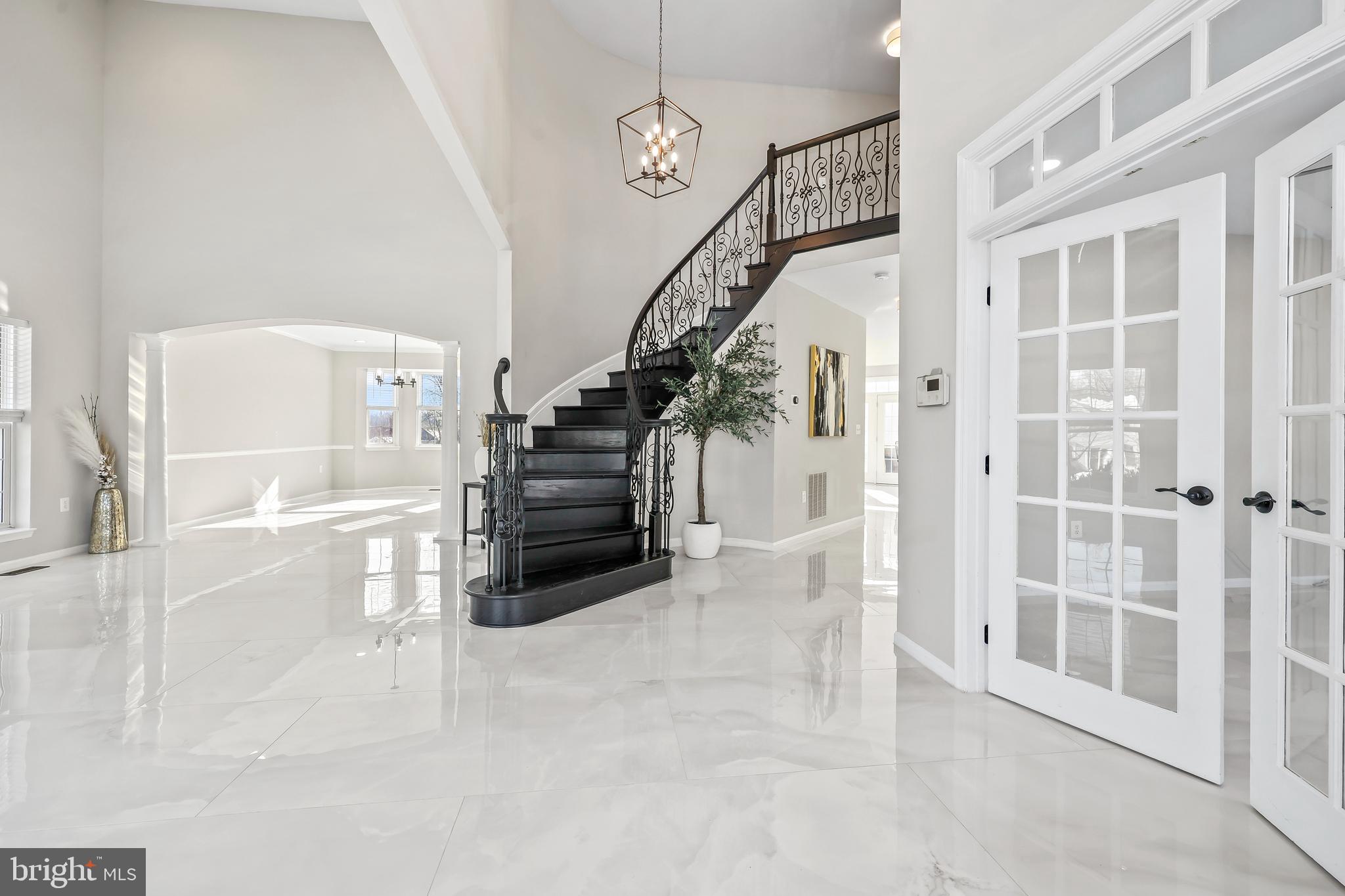 POTOMAC STATION - Residential