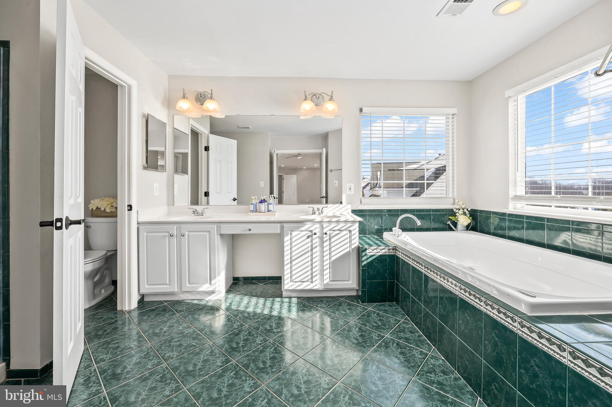 POTOMAC STATION - Residential