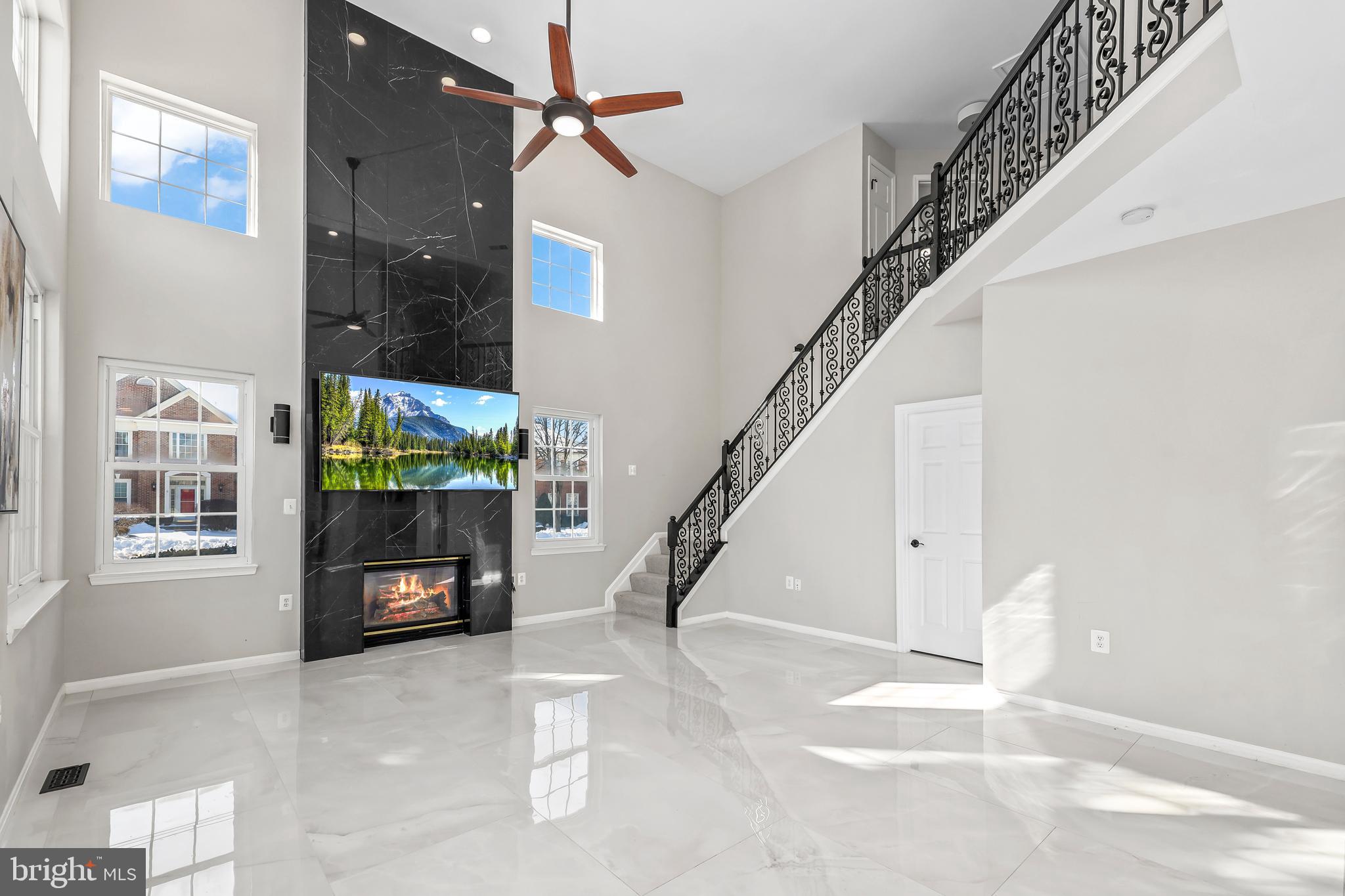 POTOMAC STATION - Residential