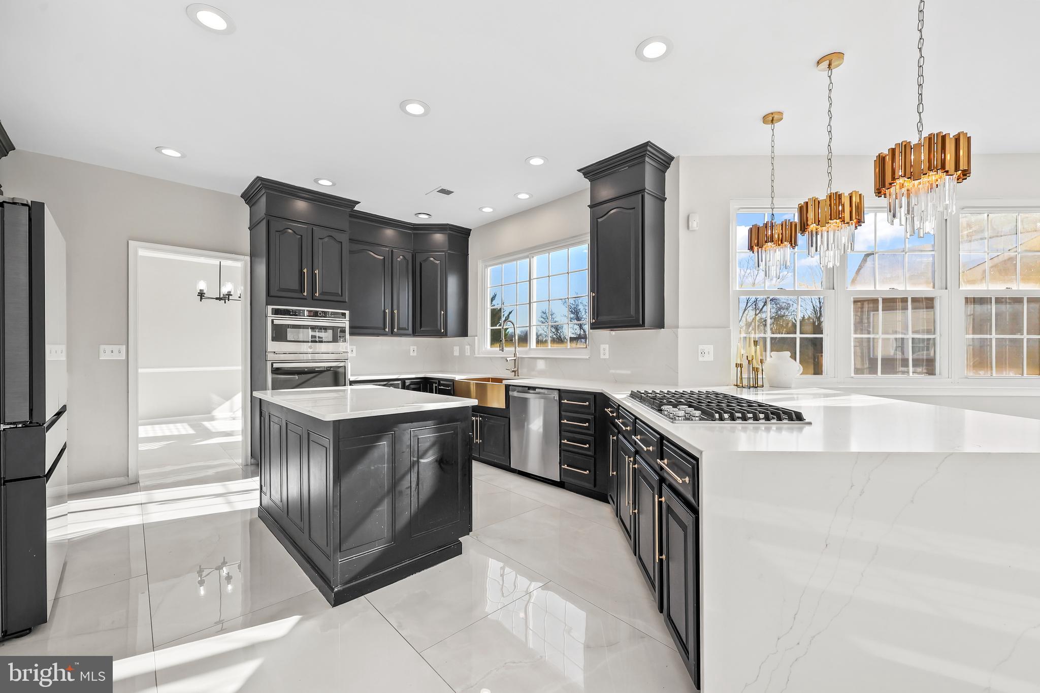 POTOMAC STATION - Residential