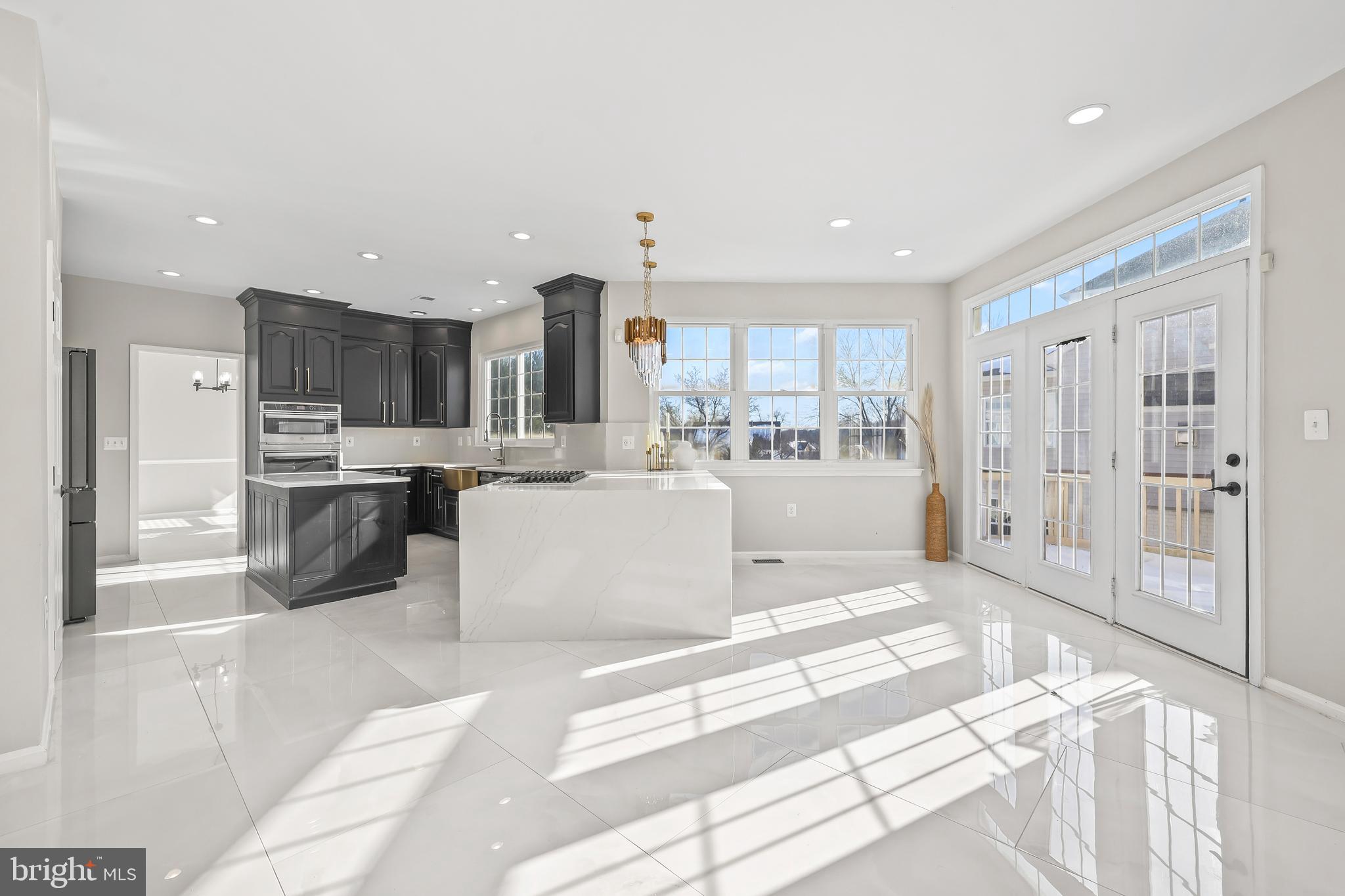 POTOMAC STATION - Residential