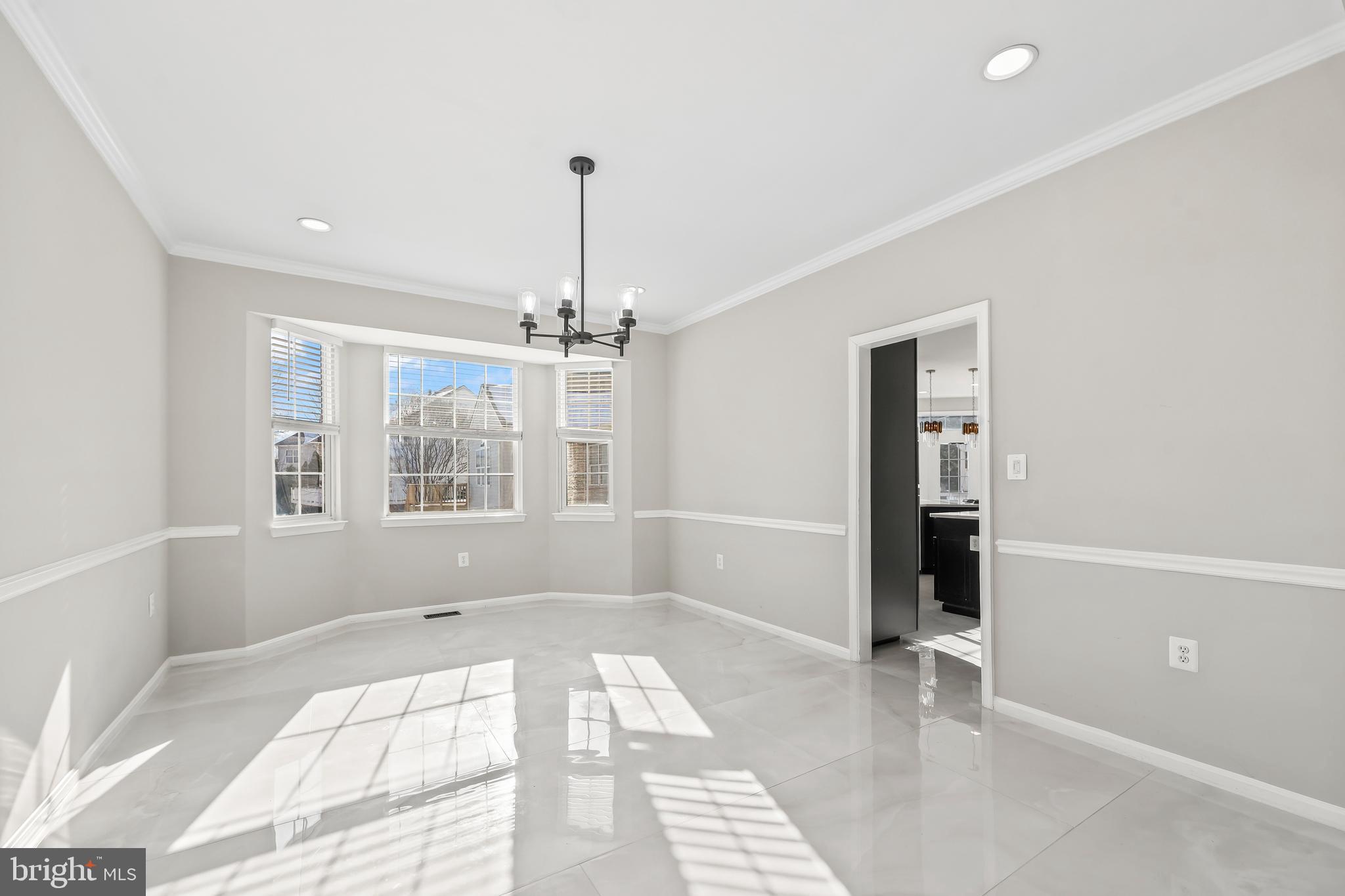 POTOMAC STATION - Residential