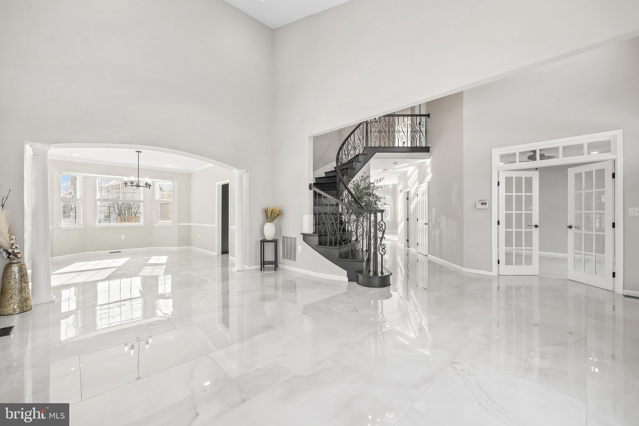 POTOMAC STATION - Residential