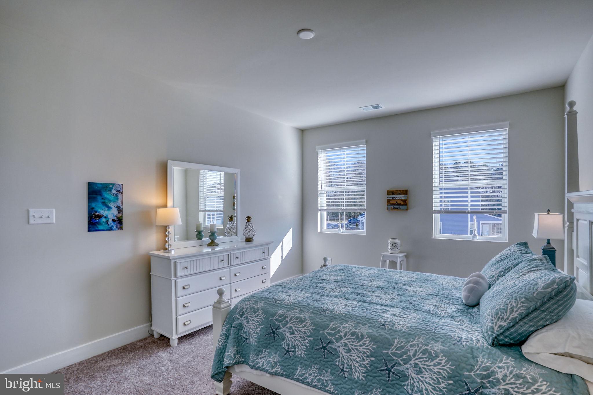 MILOS HAVEN - Residential