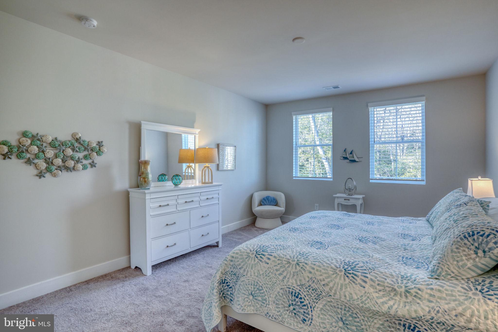 MILOS HAVEN - Residential