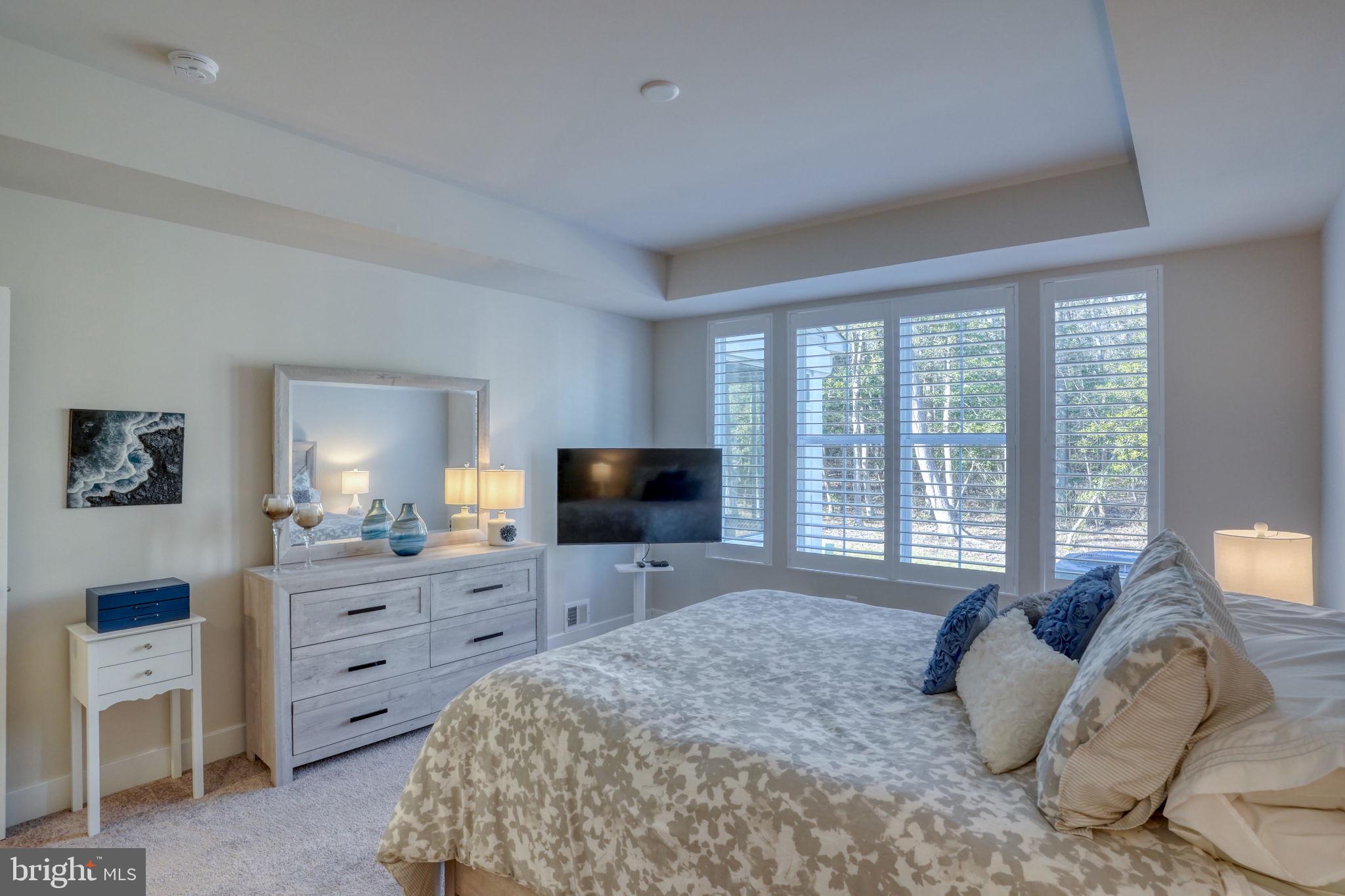 MILOS HAVEN - Residential