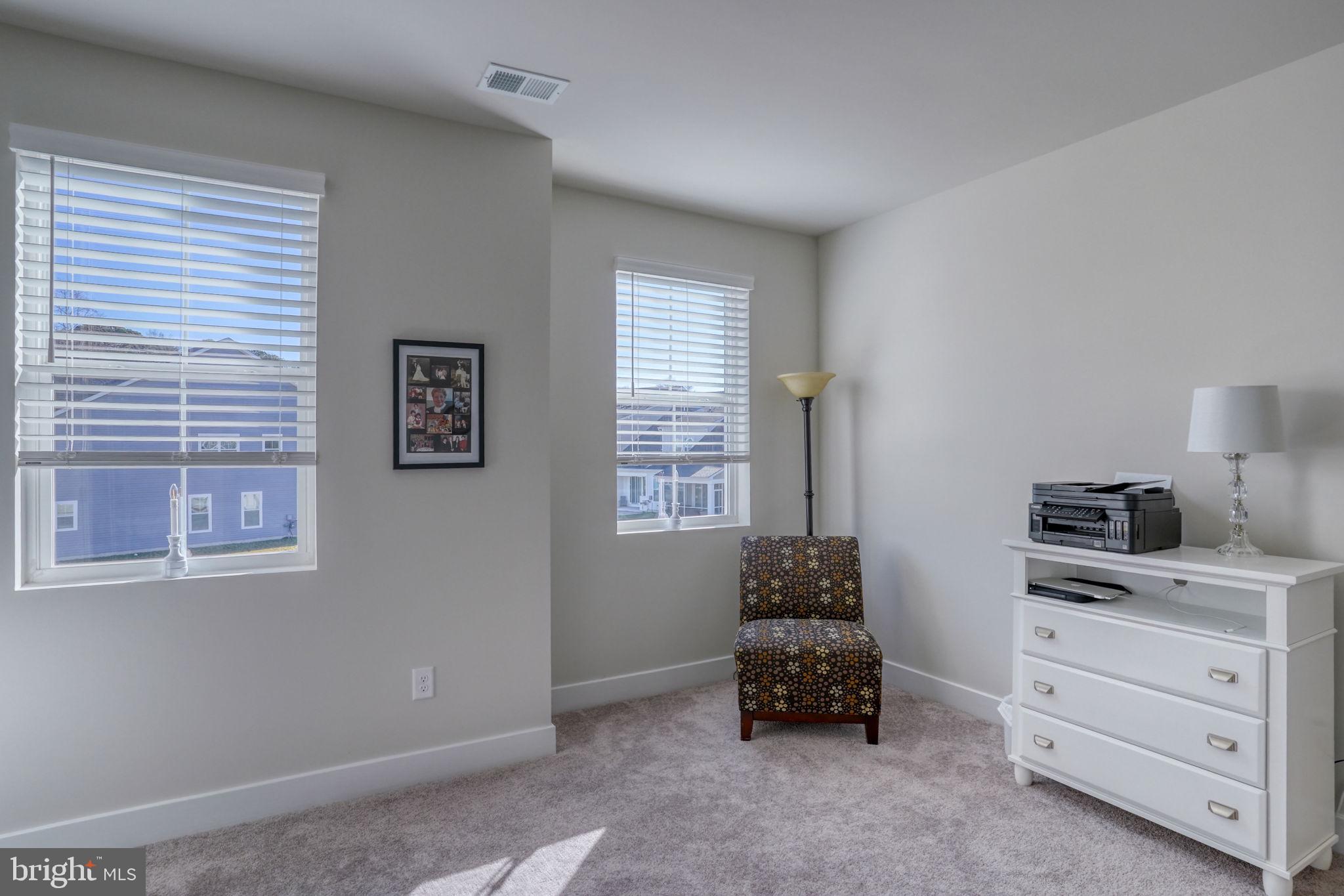 MILOS HAVEN - Residential