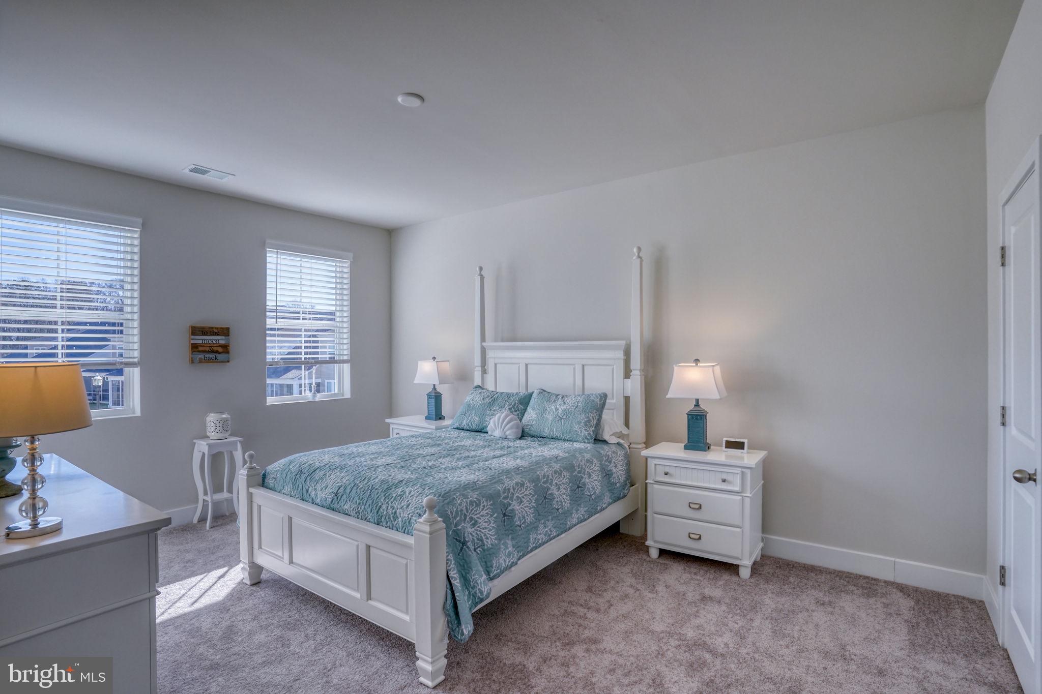 MILOS HAVEN - Residential