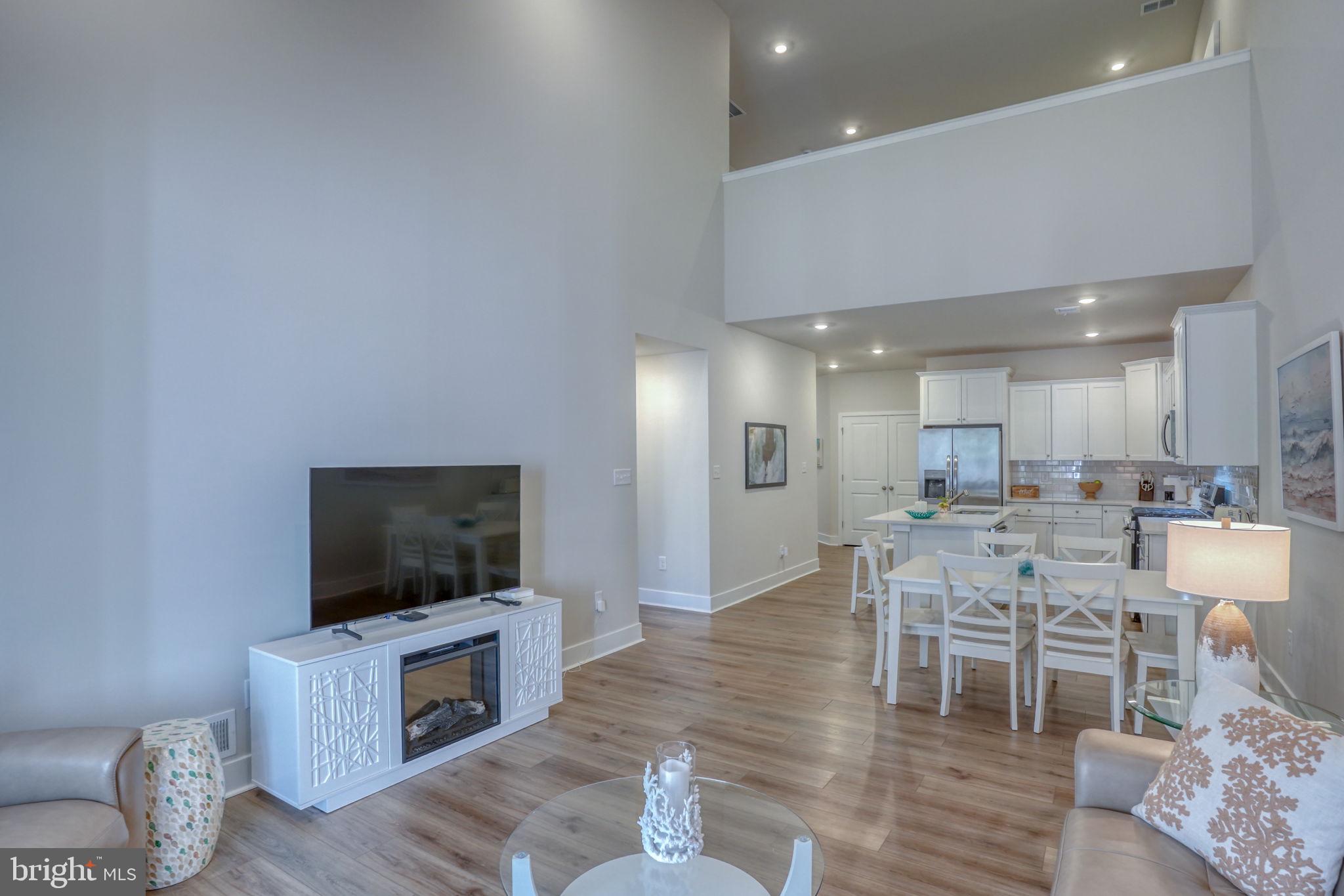 MILOS HAVEN - Residential