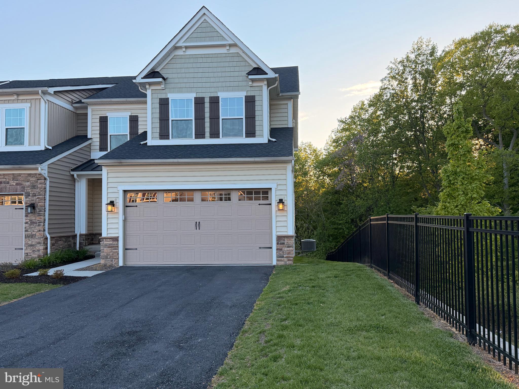ROSE TREE WOODS - Residential