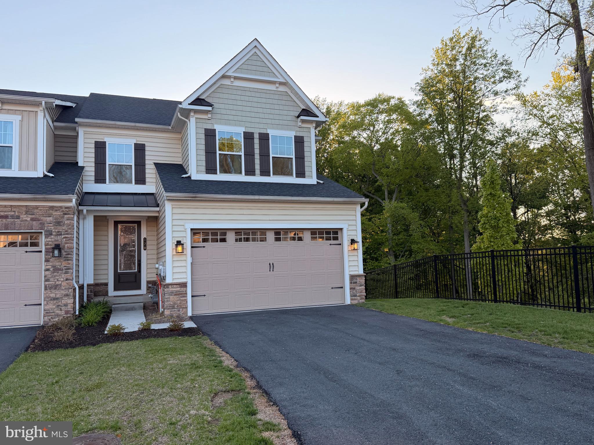 ROSE TREE WOODS - Residential