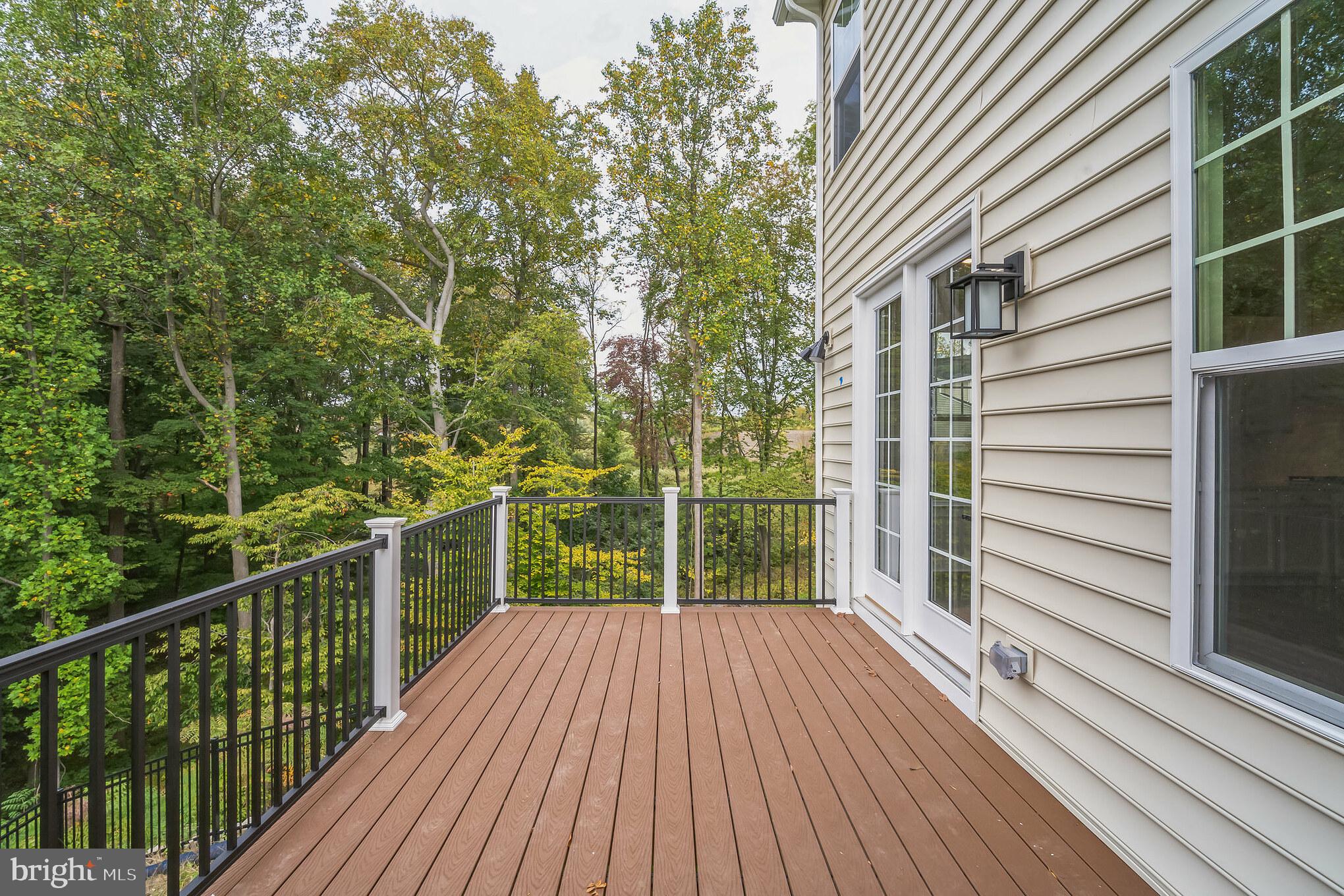 ROSE TREE WOODS - Residential