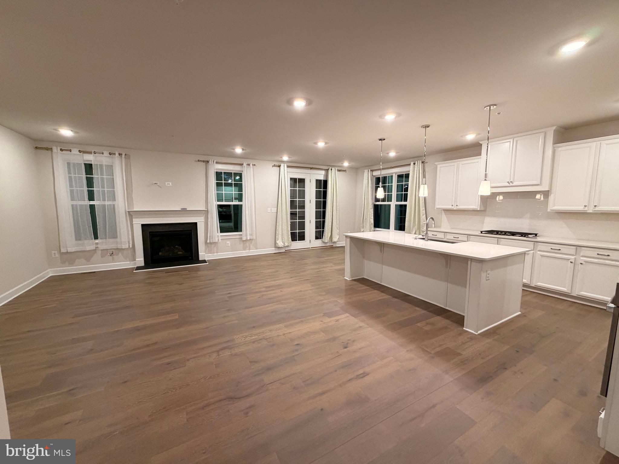 ROSE TREE WOODS - Residential