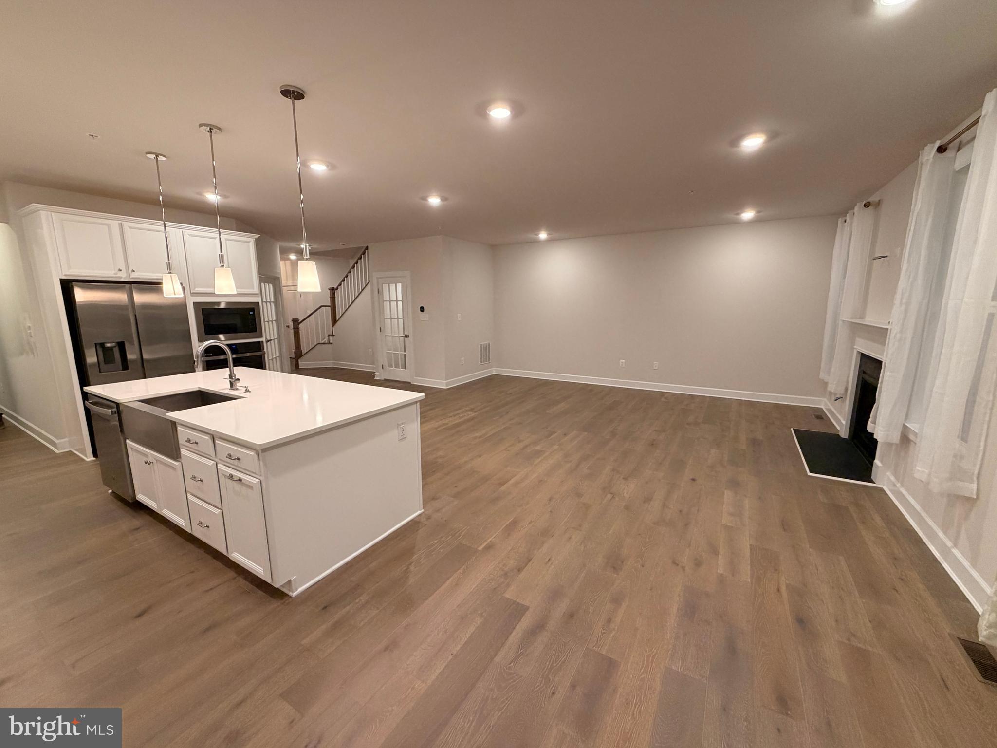 ROSE TREE WOODS - Residential