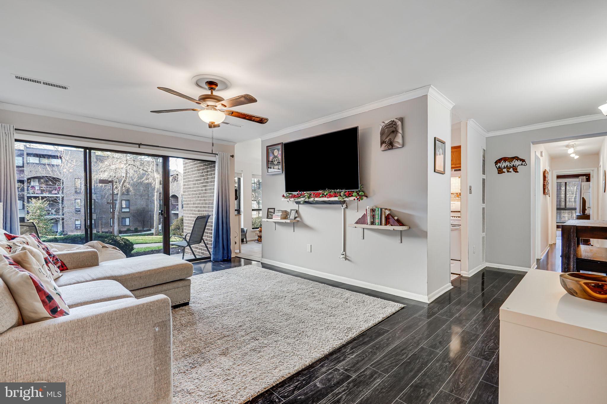 CHESTNUT GROVE - Residential