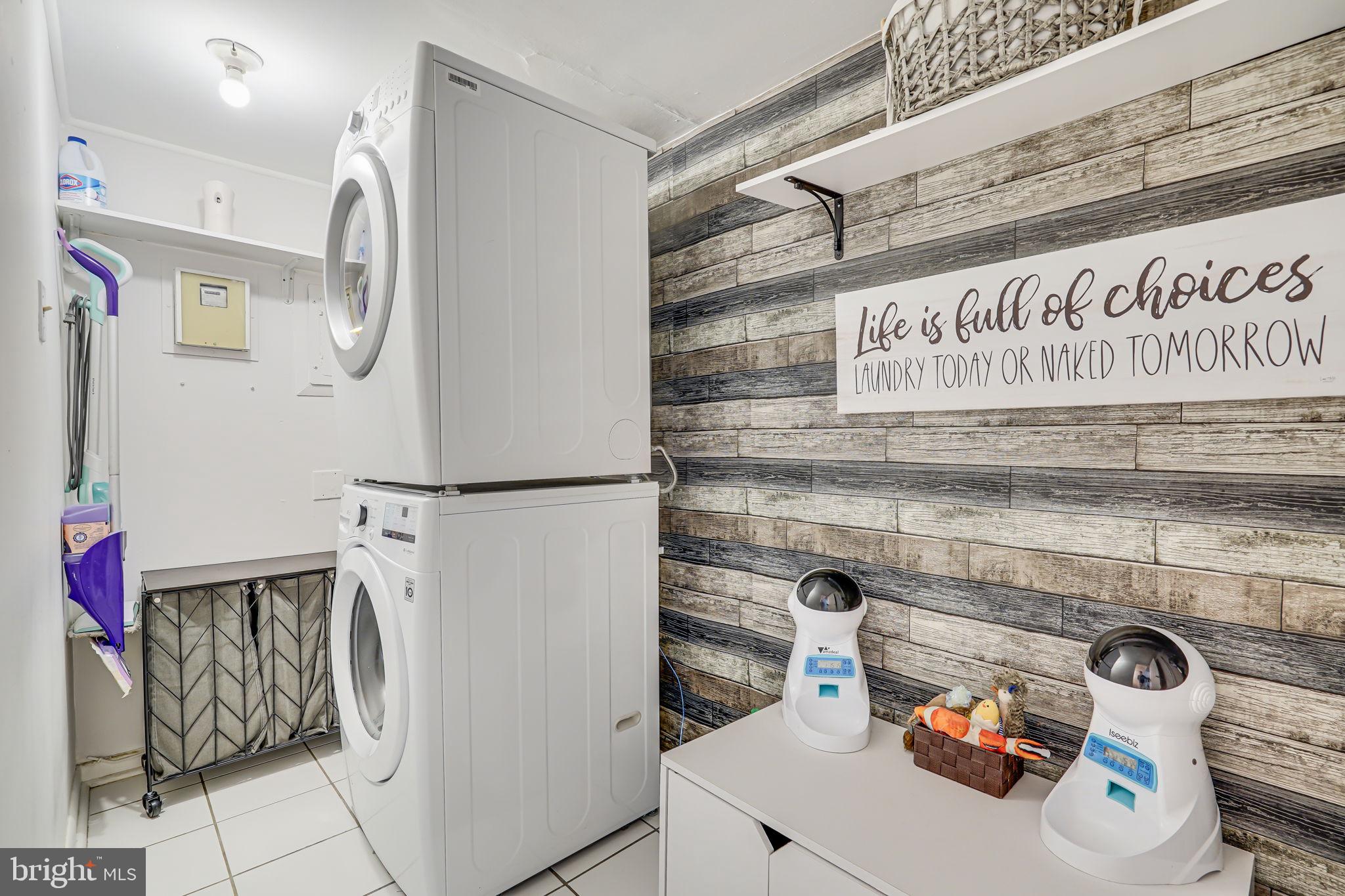 CHESTNUT GROVE - Residential