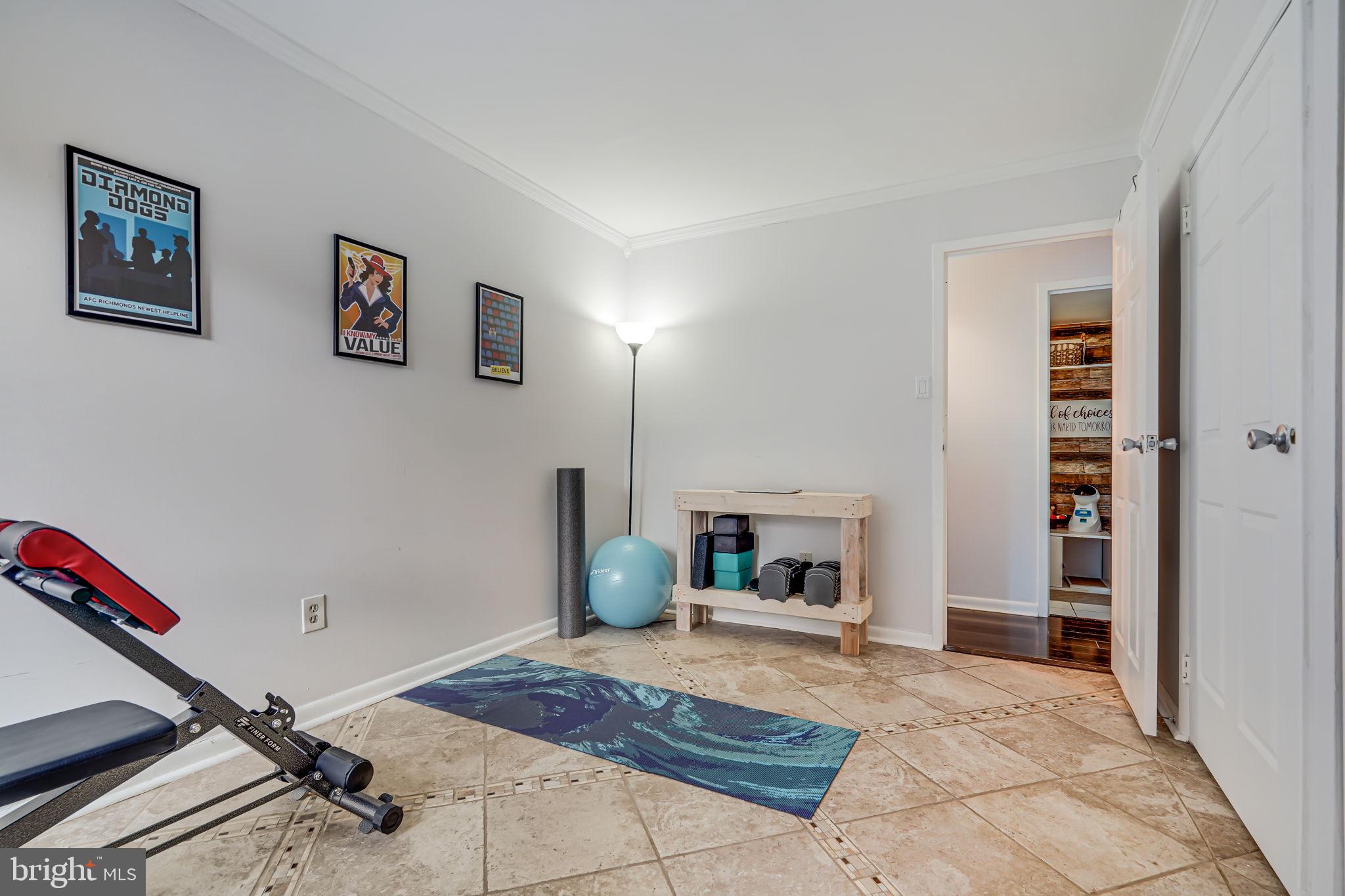 CHESTNUT GROVE - Residential