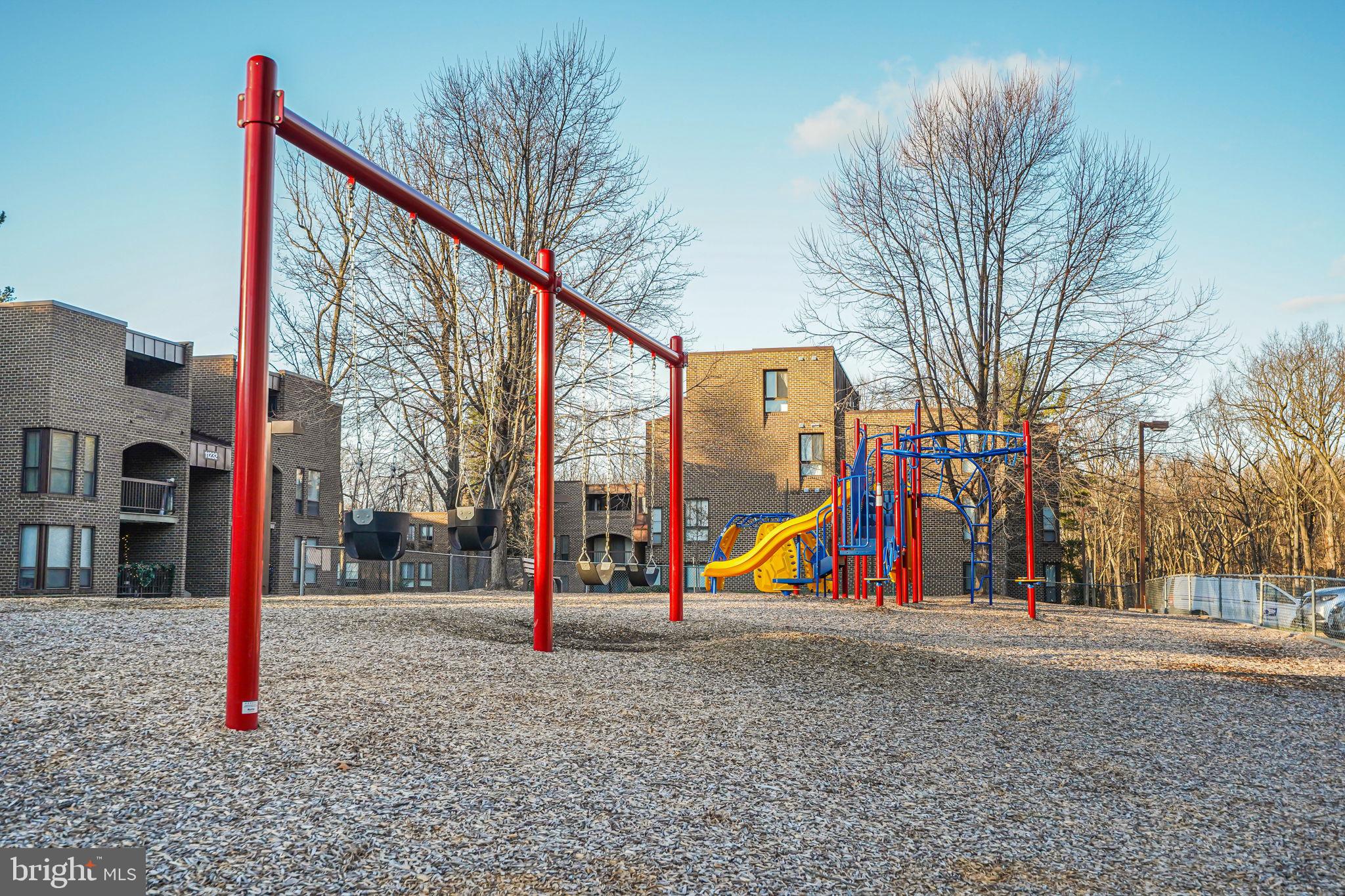 CHESTNUT GROVE - Residential