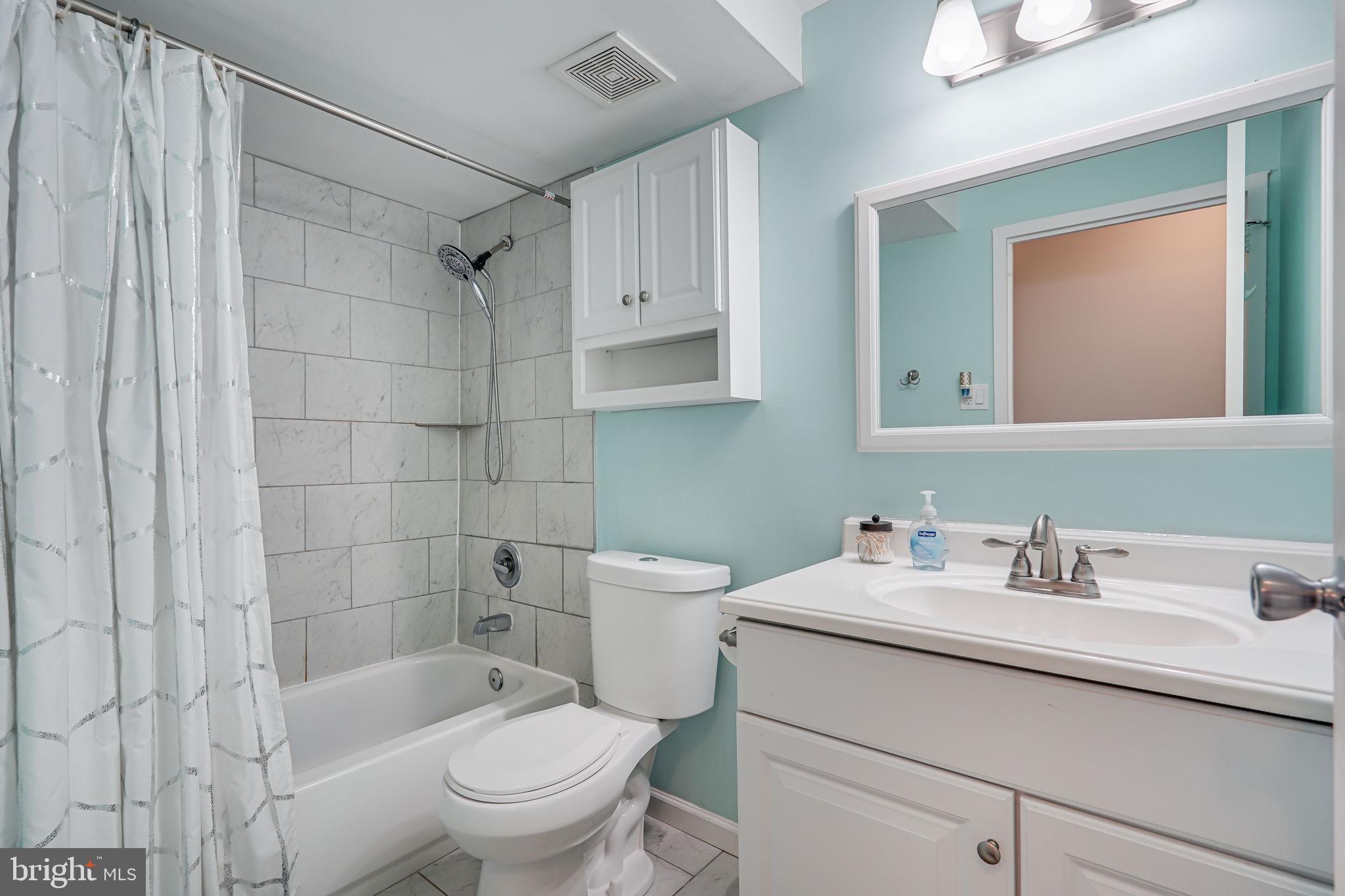 CHESTNUT GROVE - Residential