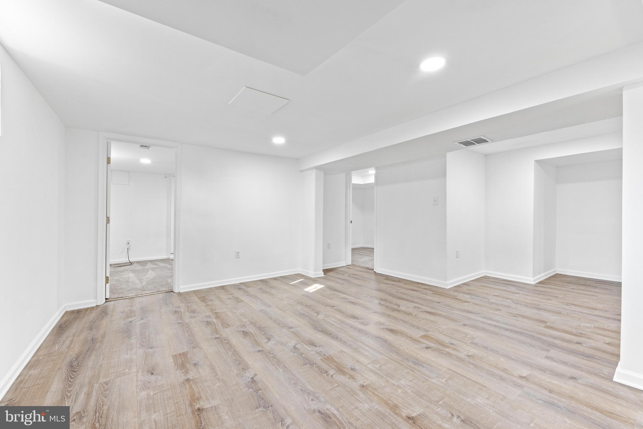 WOODLAWN- FELDMANS ADDN - Residential