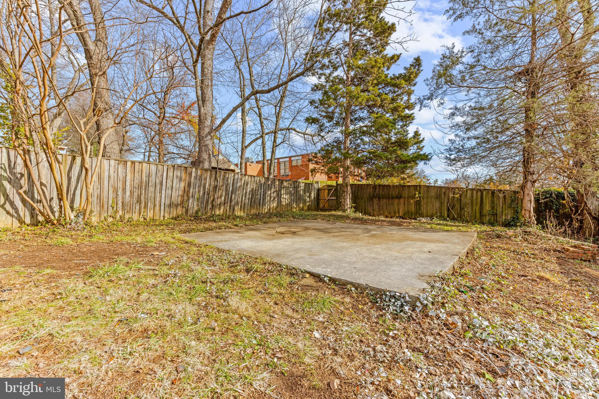 WOODLAWN- FELDMANS ADDN - Residential