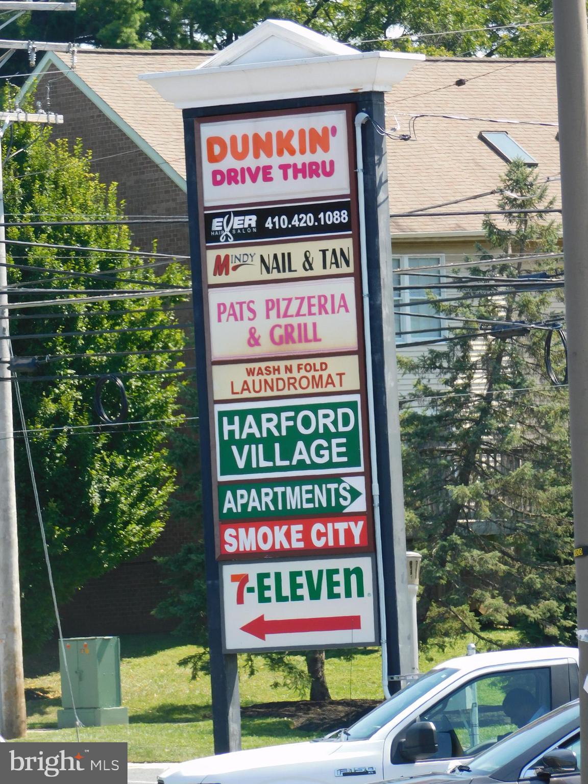 MOORES MILL MANOR - Residential