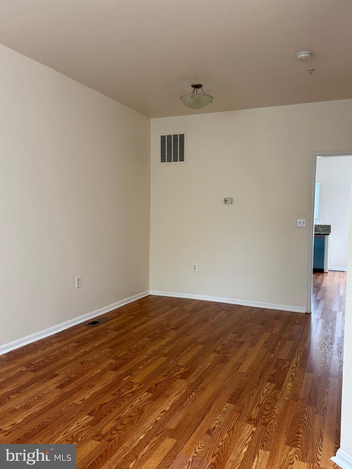 1512 TANNER COURT SE