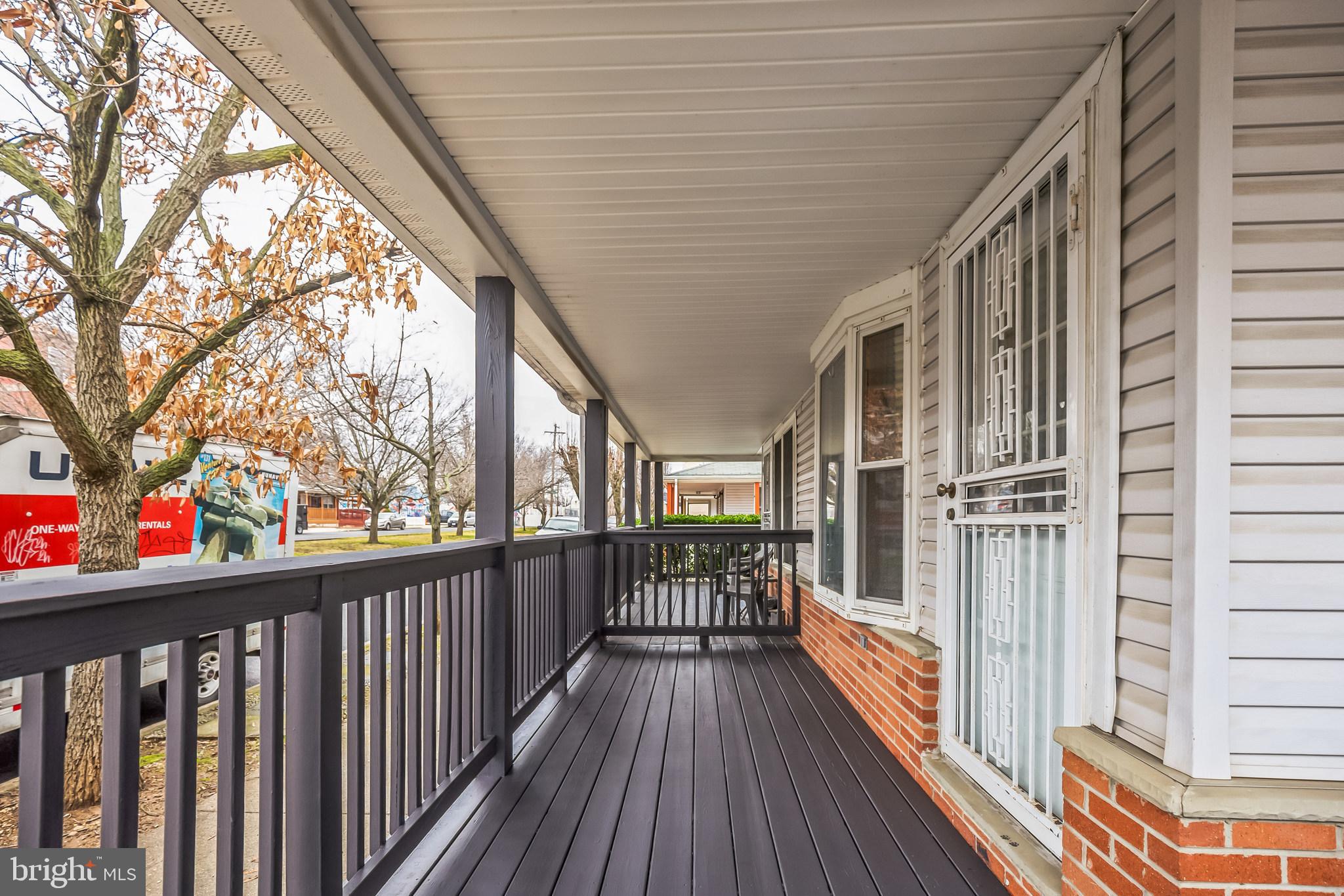 LUDLOW - Residential