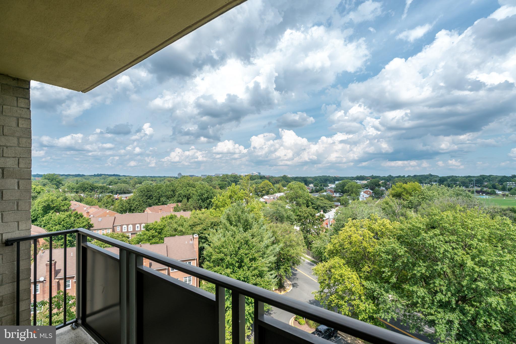 WOODLAKE TOWERS - Residential Lease