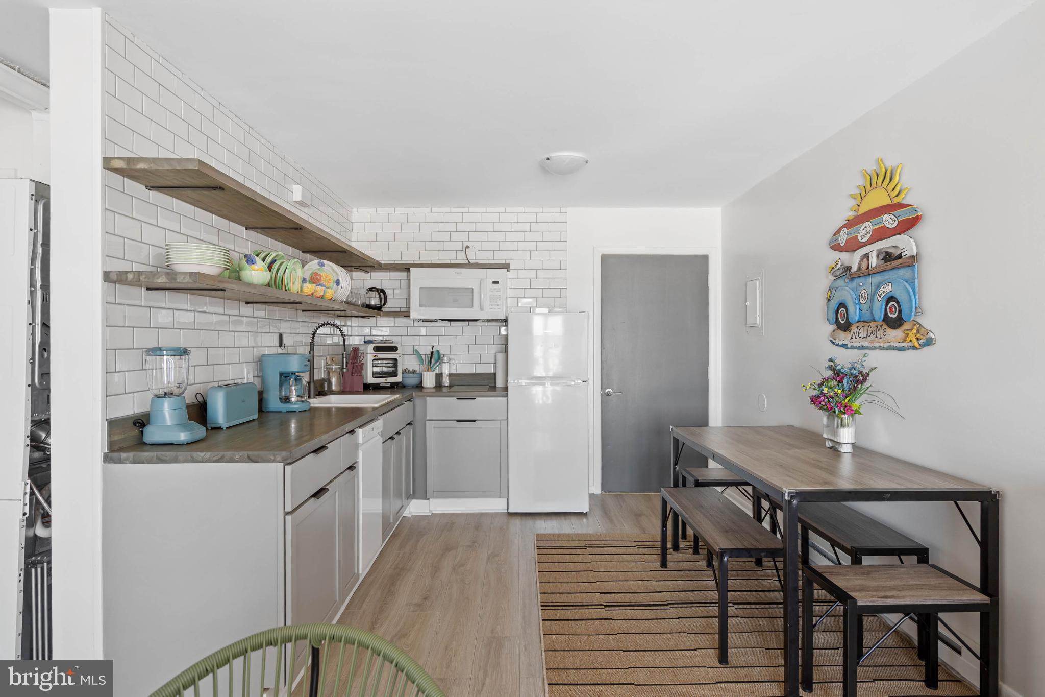 LEWES BEACH - Residential